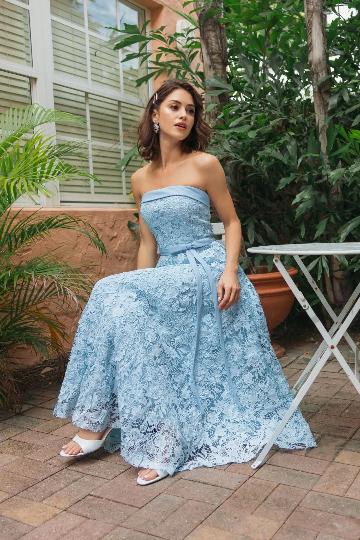 Blue Embroidered Lace Strapless Midi Dress With Bow Detail-Myartka