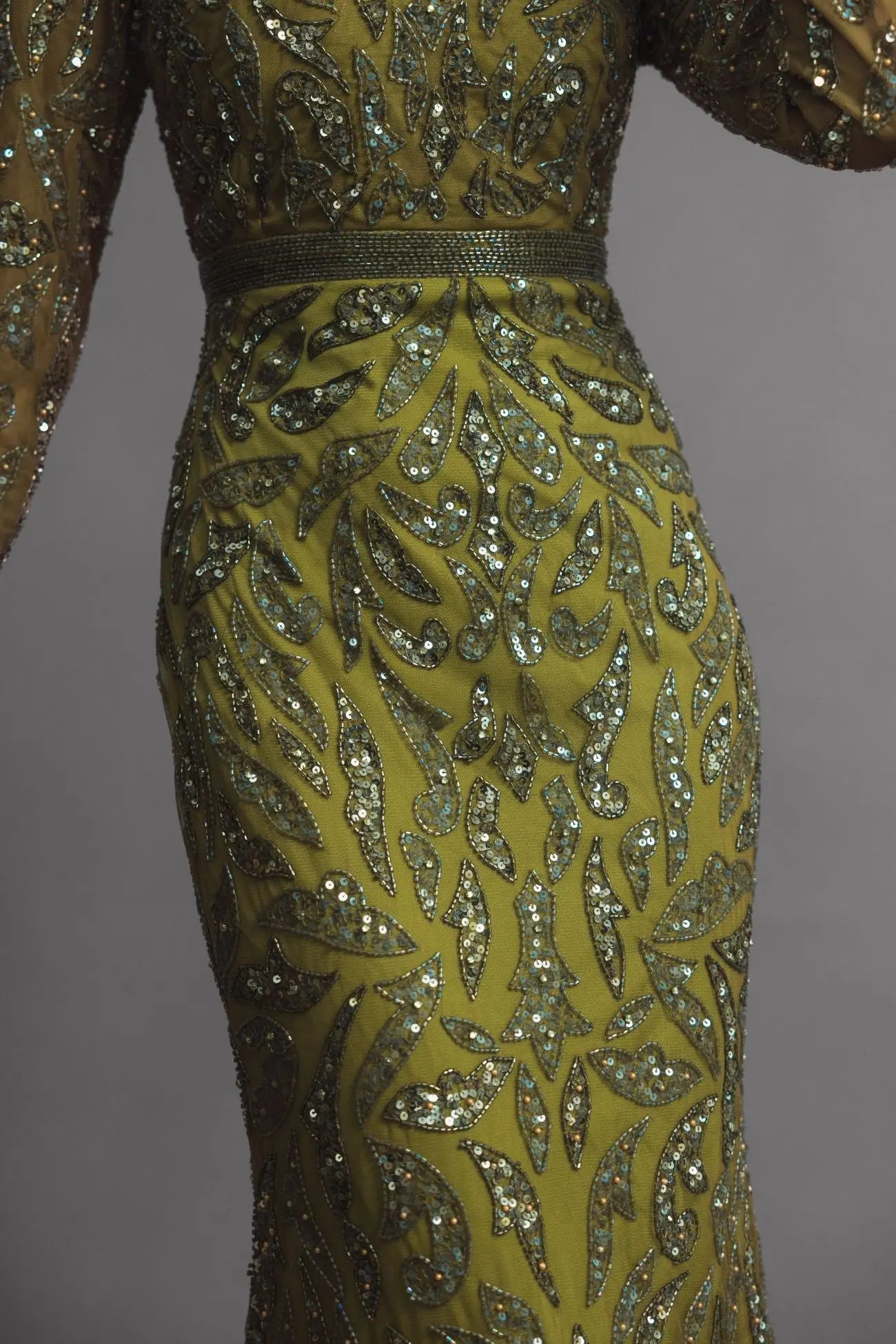 Green Long Sleeve Beaded Evening Gown-Myartka