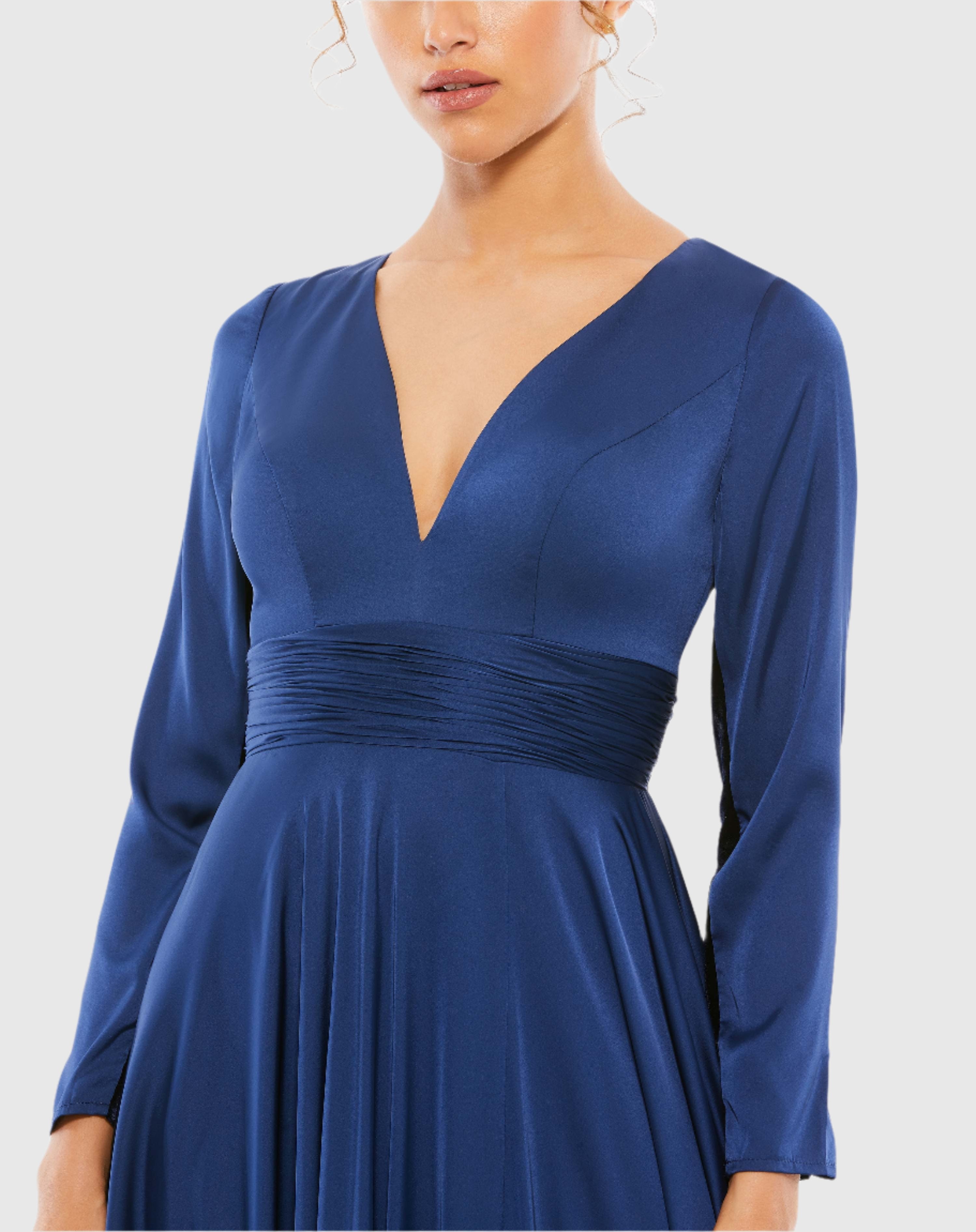 Navy Long Sleeve Ruched Waist A-Line Gown-Myartka