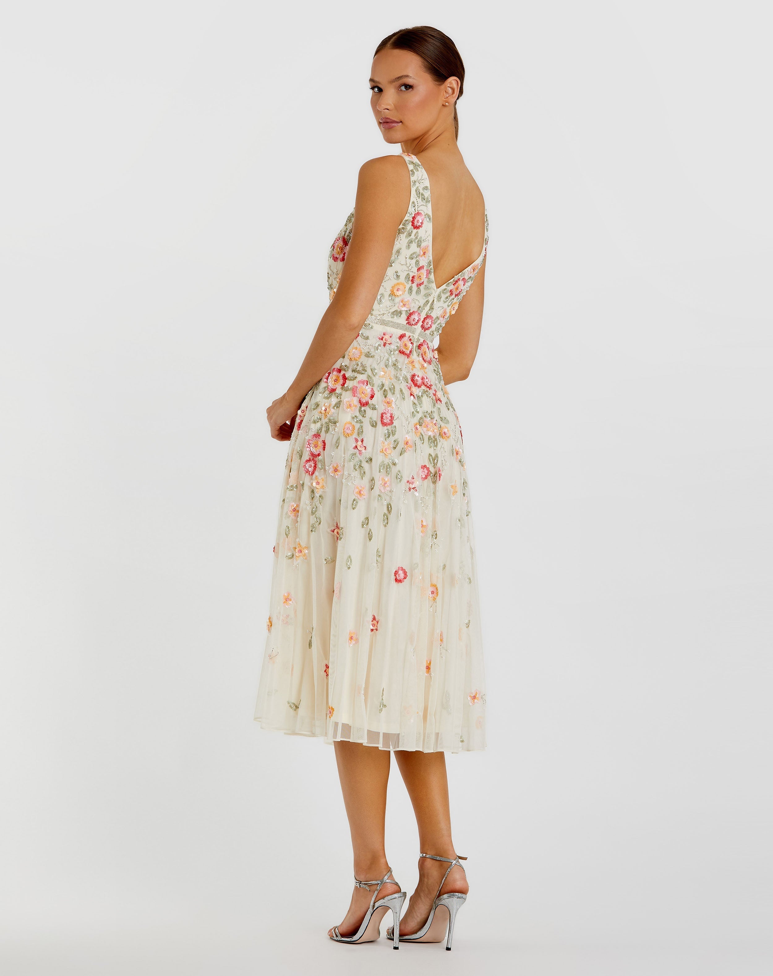 White V-Neck Sleeveless Midi Floral Beaded A-line Dress-Myartka