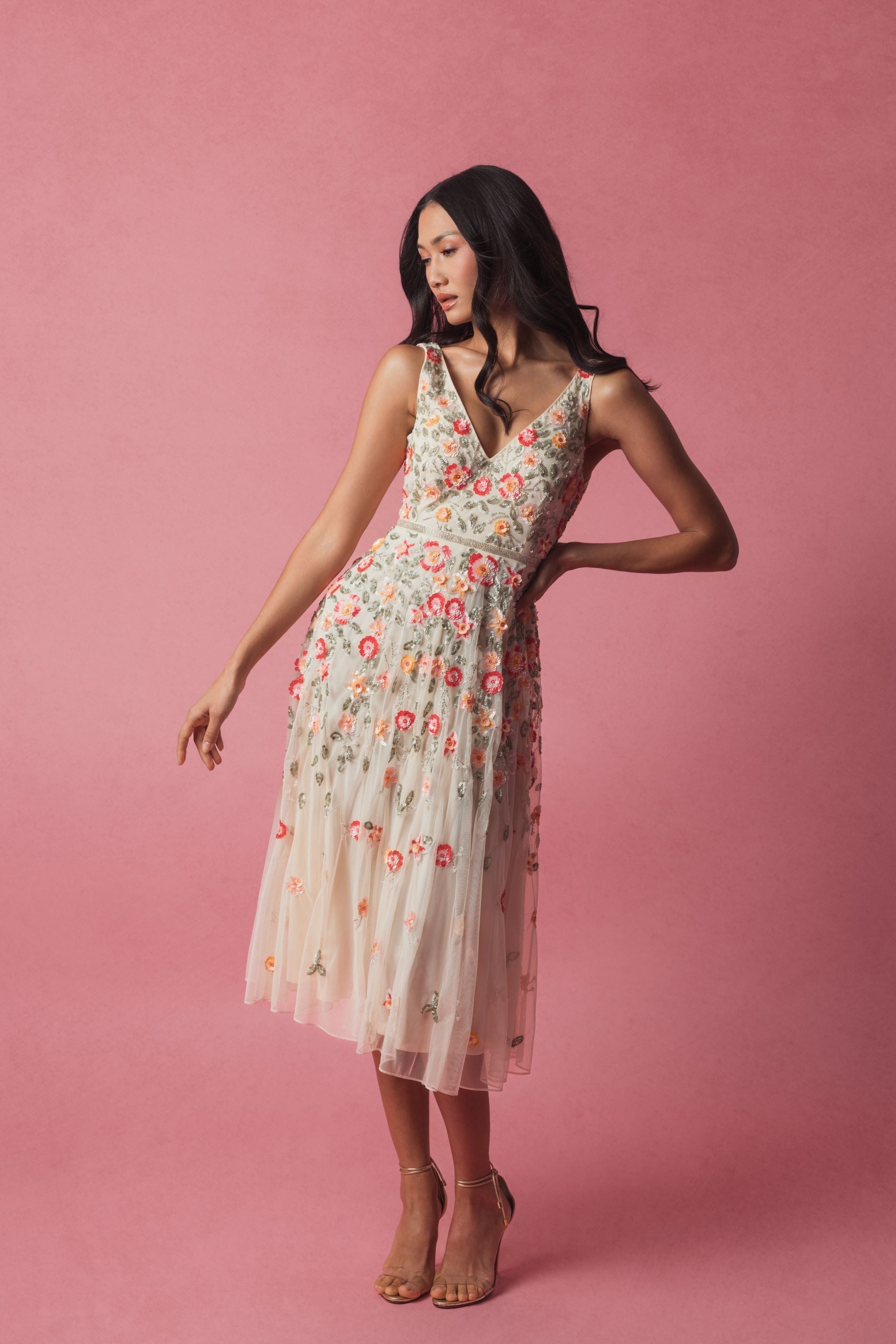 White V-Neck Sleeveless Midi Floral Beaded A-line Dress-Myartka