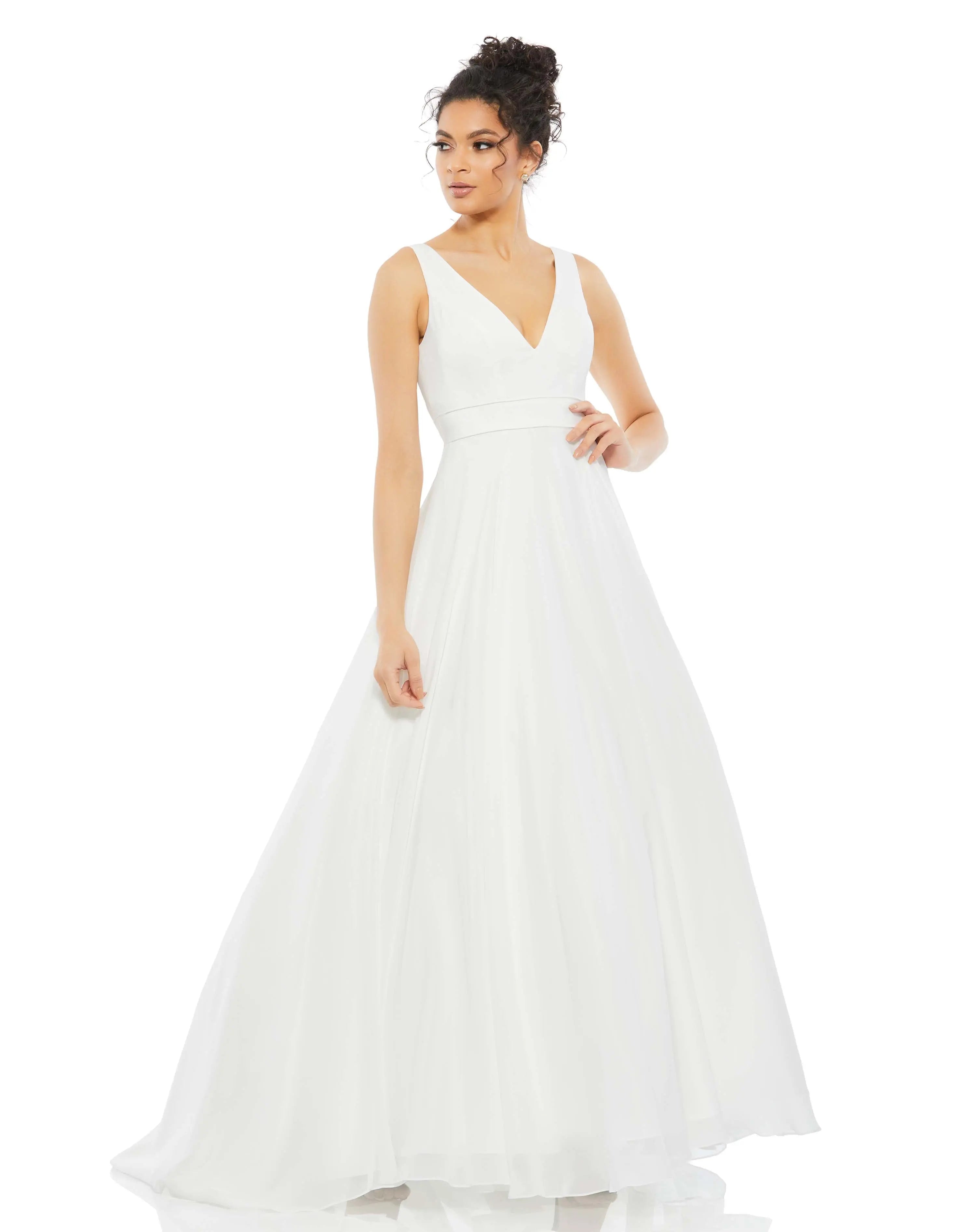 White Sleeveless V Neck Chiffon Ball Gown-Myartka