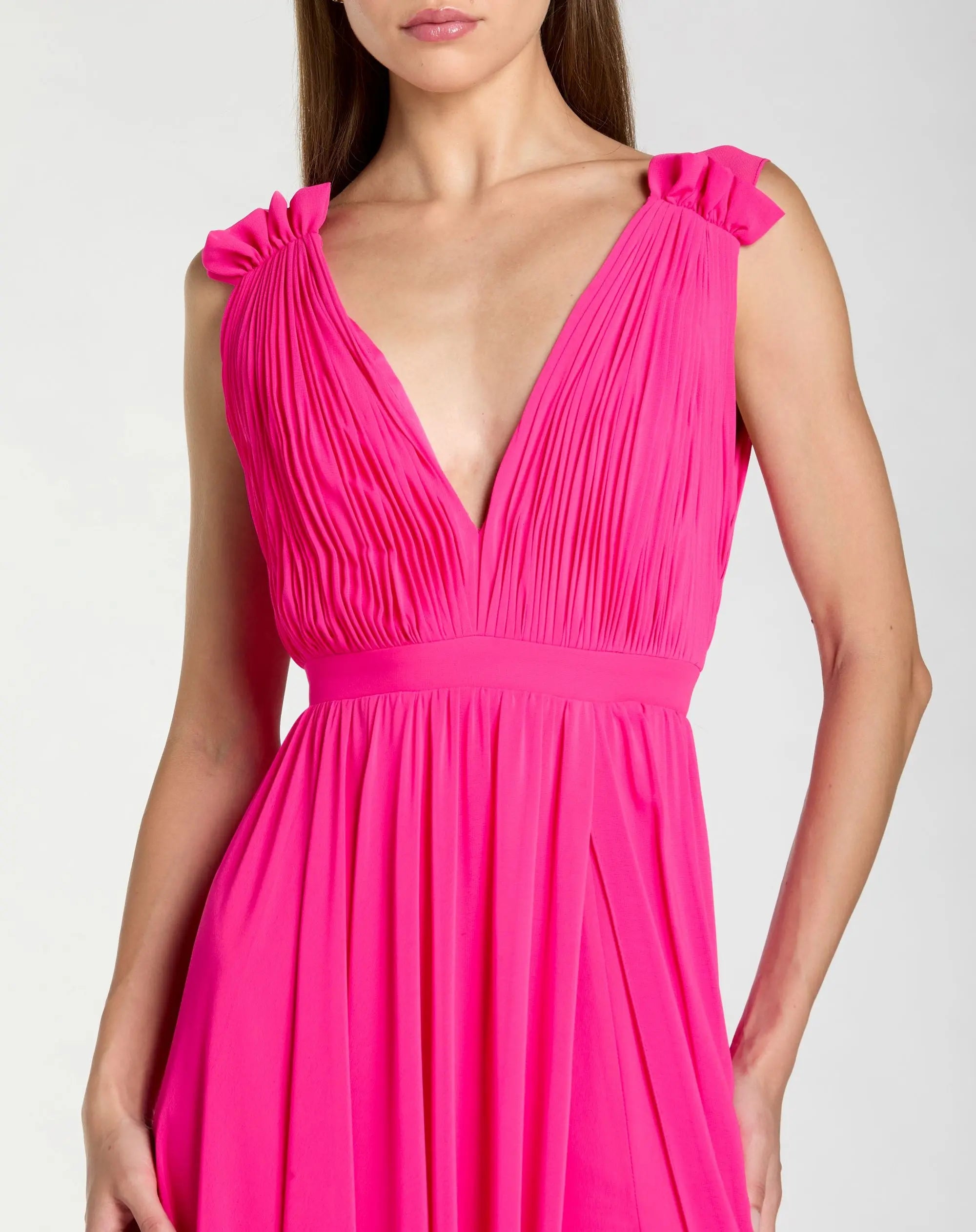 Pink Sleeveless Pleated Chiffon V-Neck Gown-Myartka