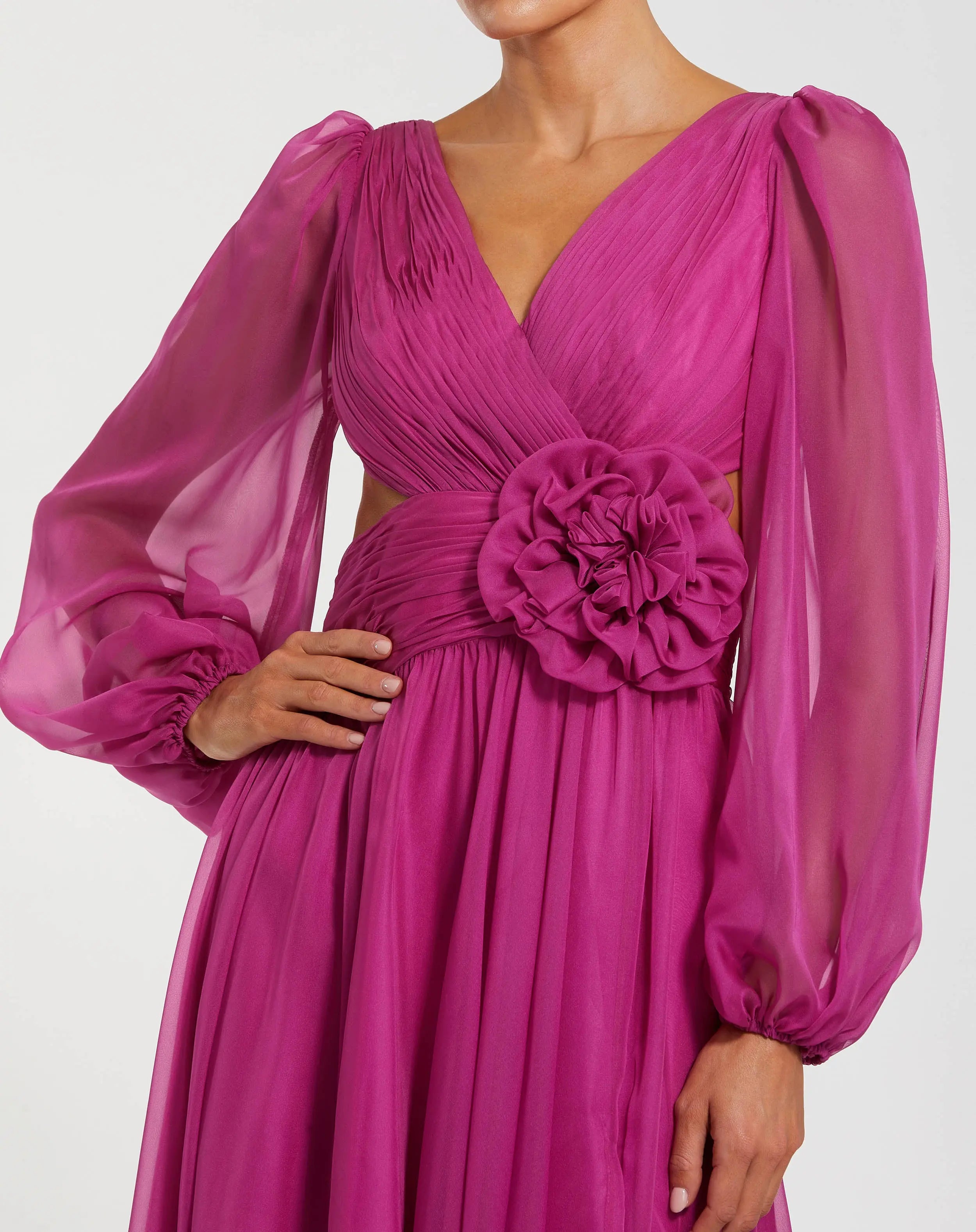 Pink Long Sleeve V-Neck Chiffon Gown With 3D Flower-Myartka
