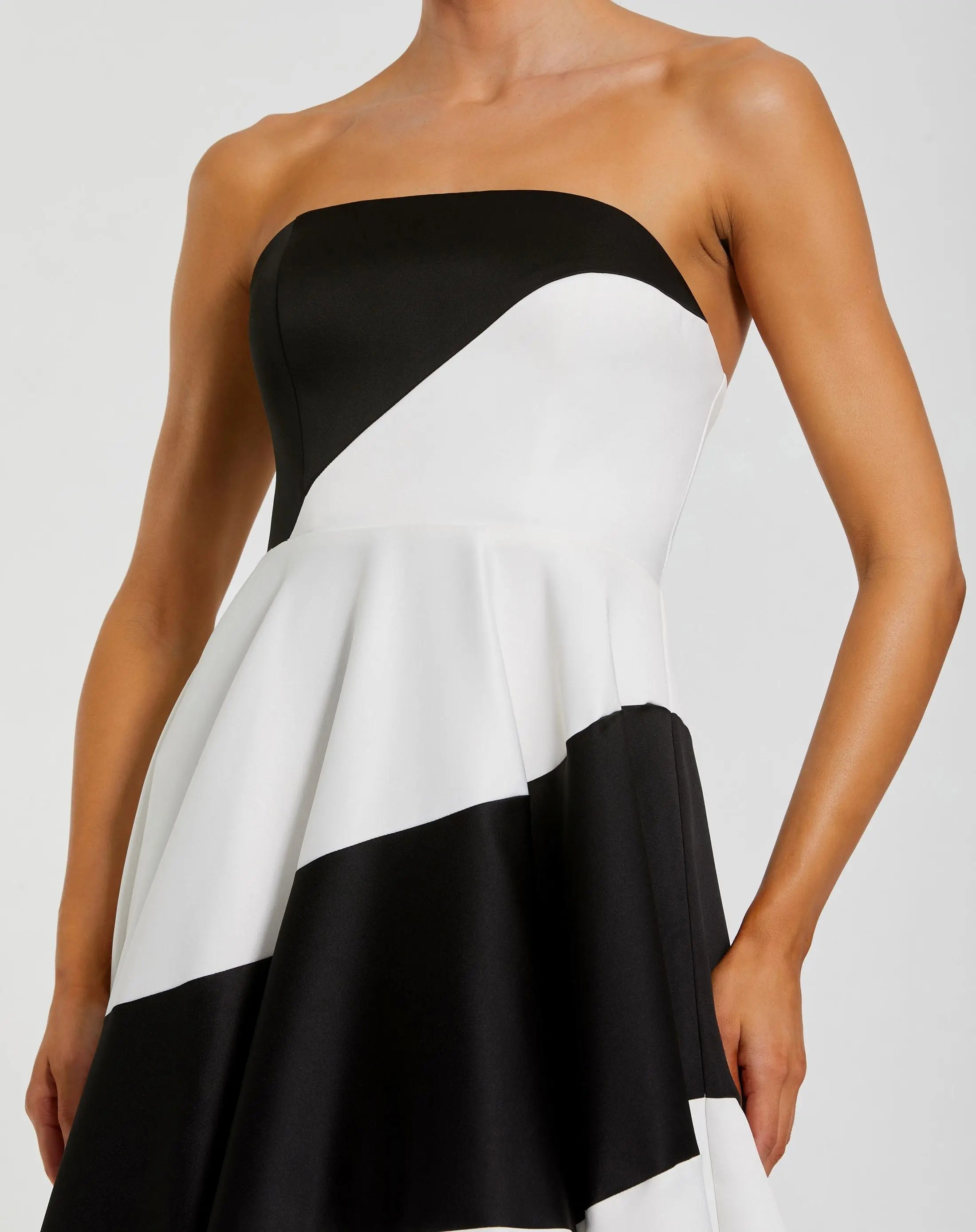 Black and White Striped Satin Strapless Ball Gown-Myartka