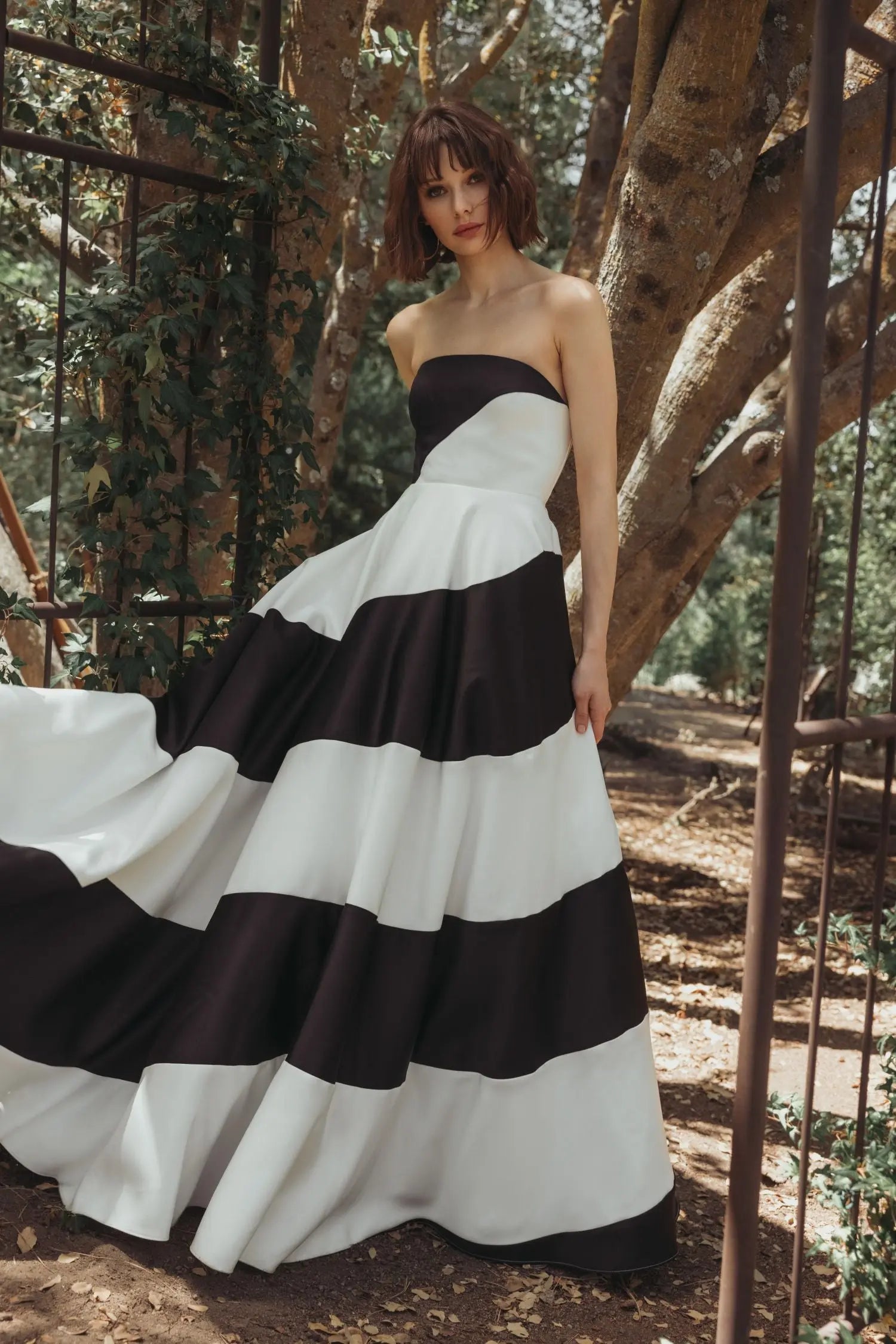 Black and White Striped Satin Strapless Ball Gown-Myartka