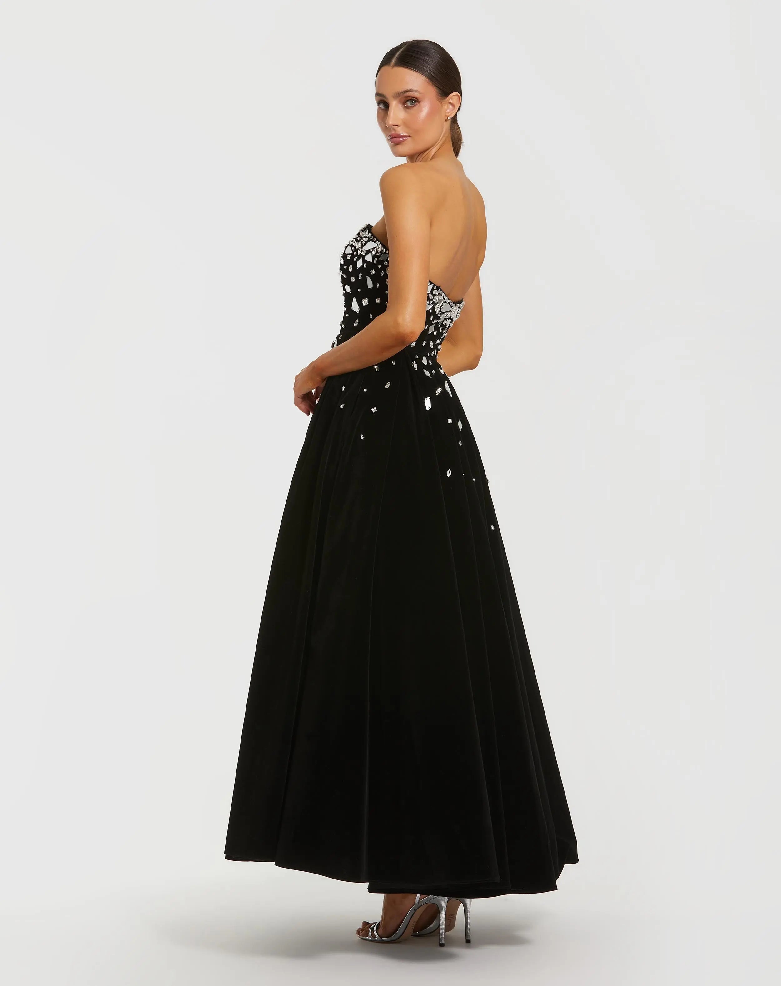 Black Velvet Strapless A-Line Midi Dress with Embellishments-Myartka