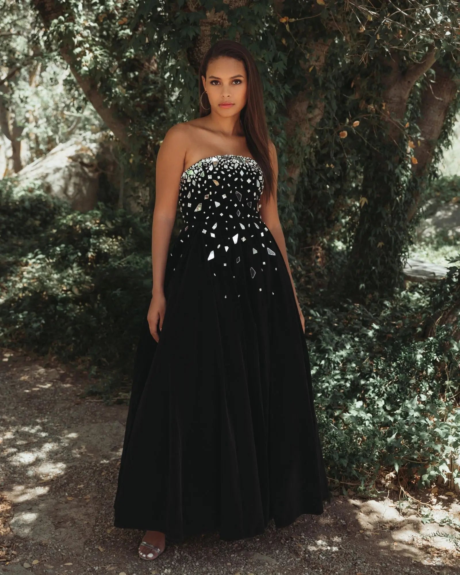 Black Velvet Strapless A-Line Midi Dress with Embellishments-Myartka