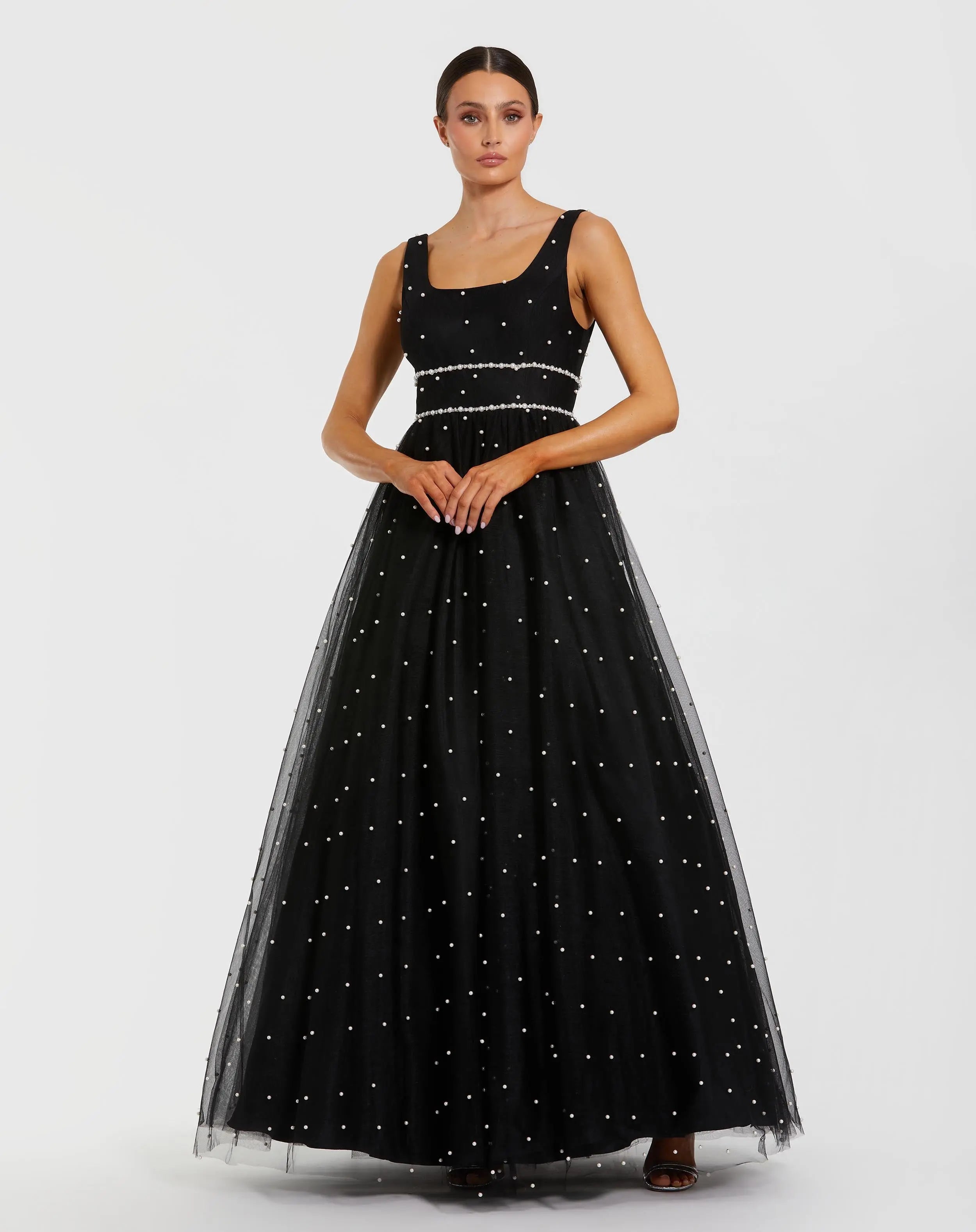 Black Pearl Embellished Tulle Sleeveless Ball Gown-Myartka