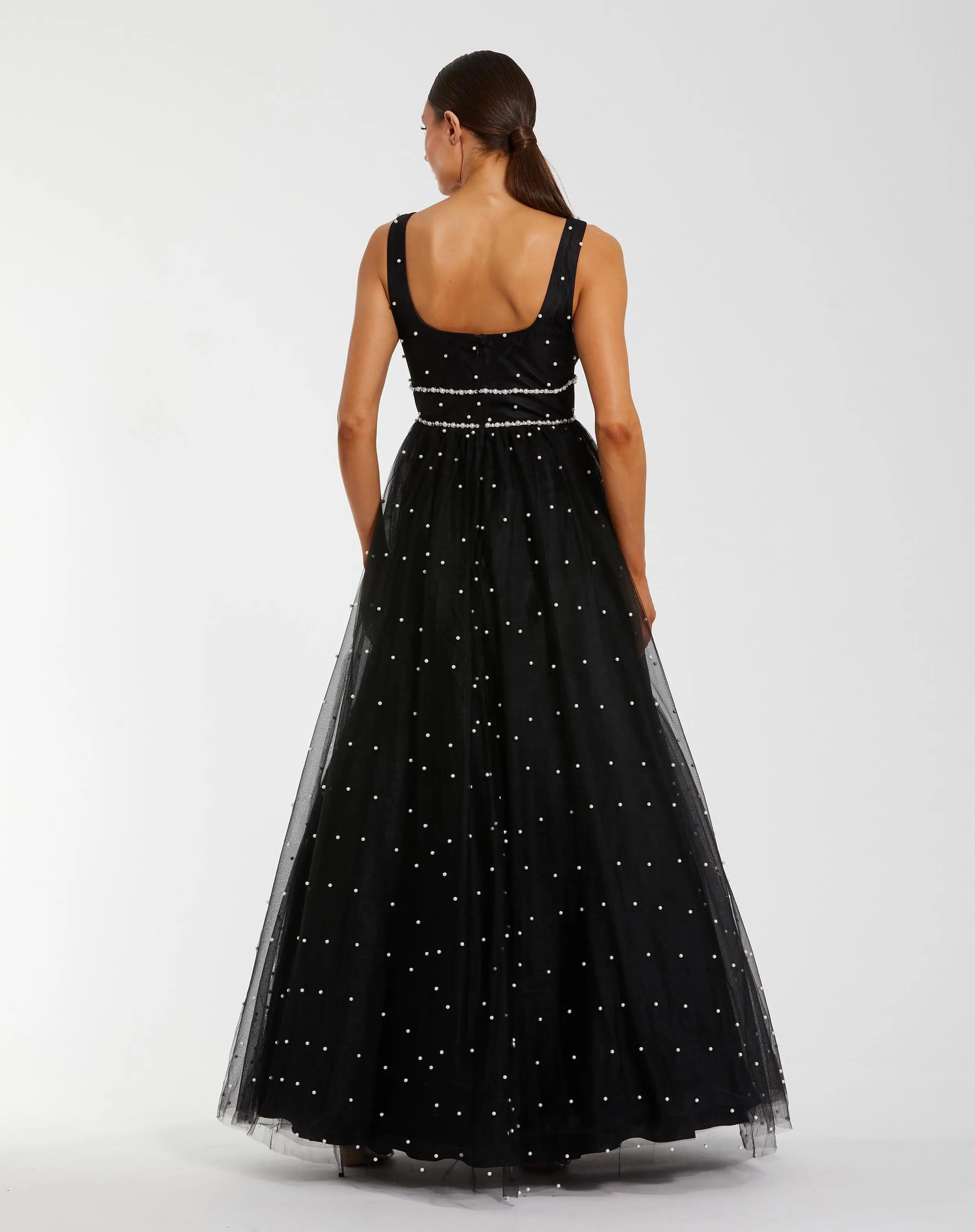 Black Pearl Embellished Tulle Sleeveless Ball Gown-Myartka