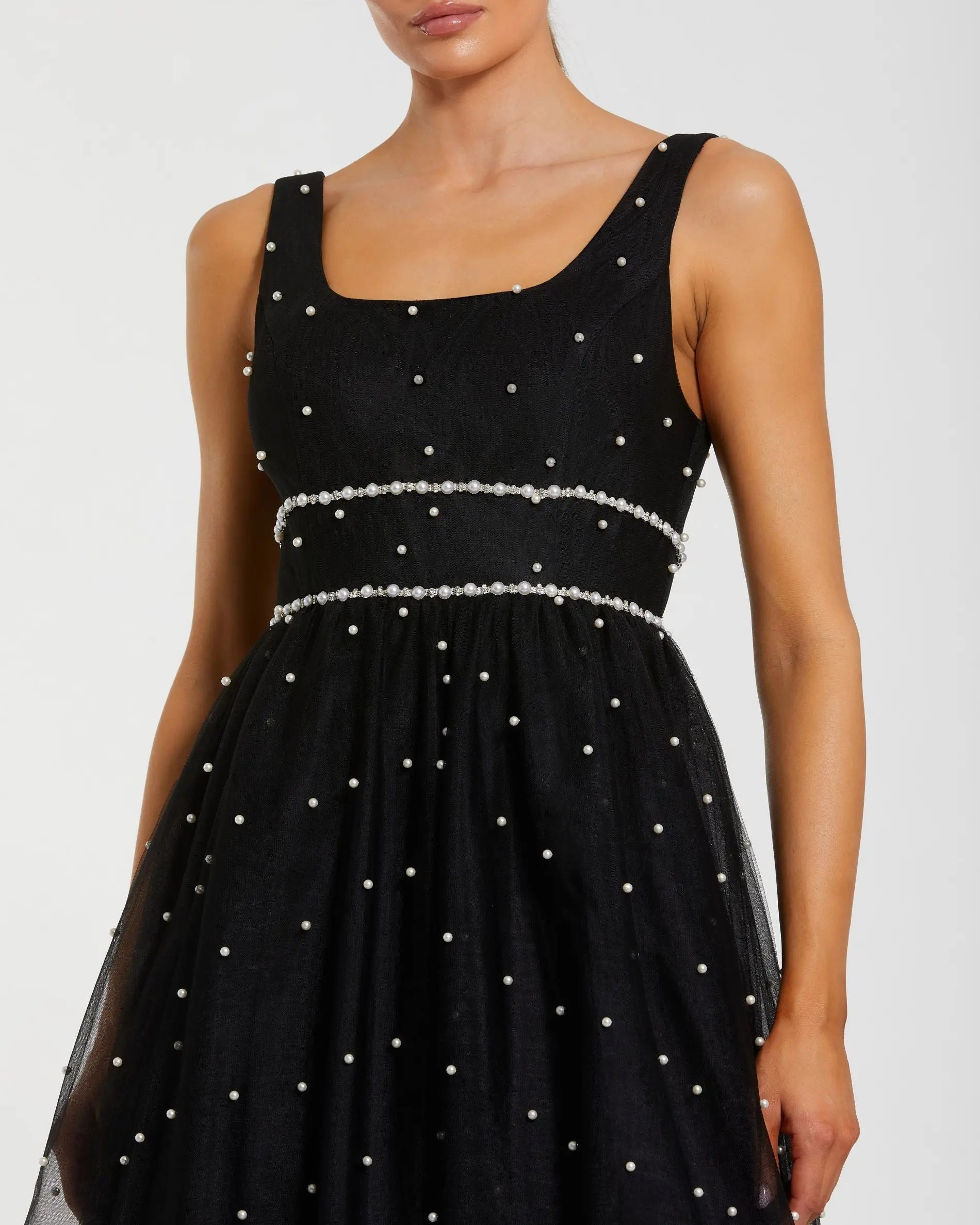 Black Pearl Embellished Tulle Sleeveless Ball Gown-Myartka