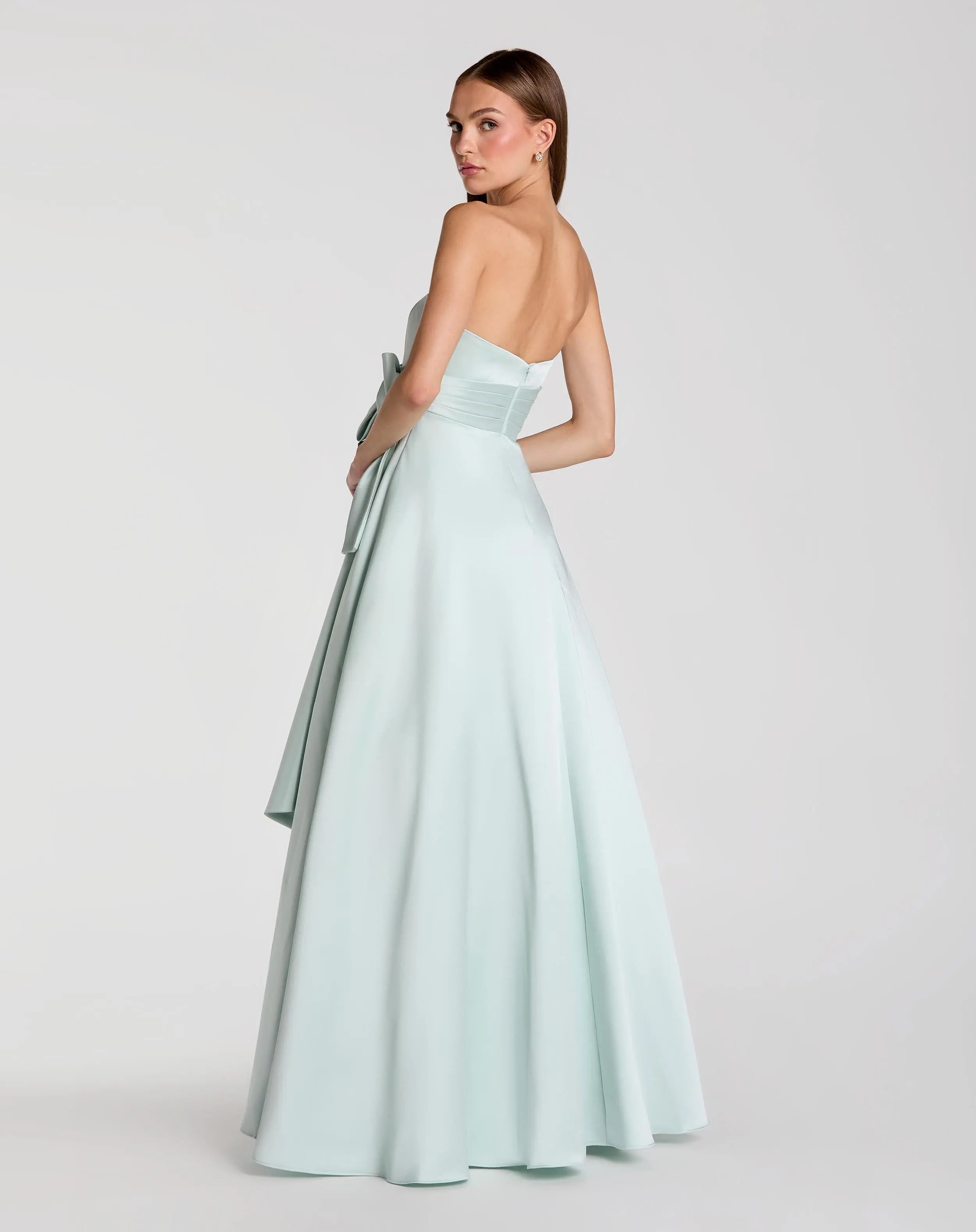 Green Strapless Satin Ball Gown with Bow Detail-Myartka