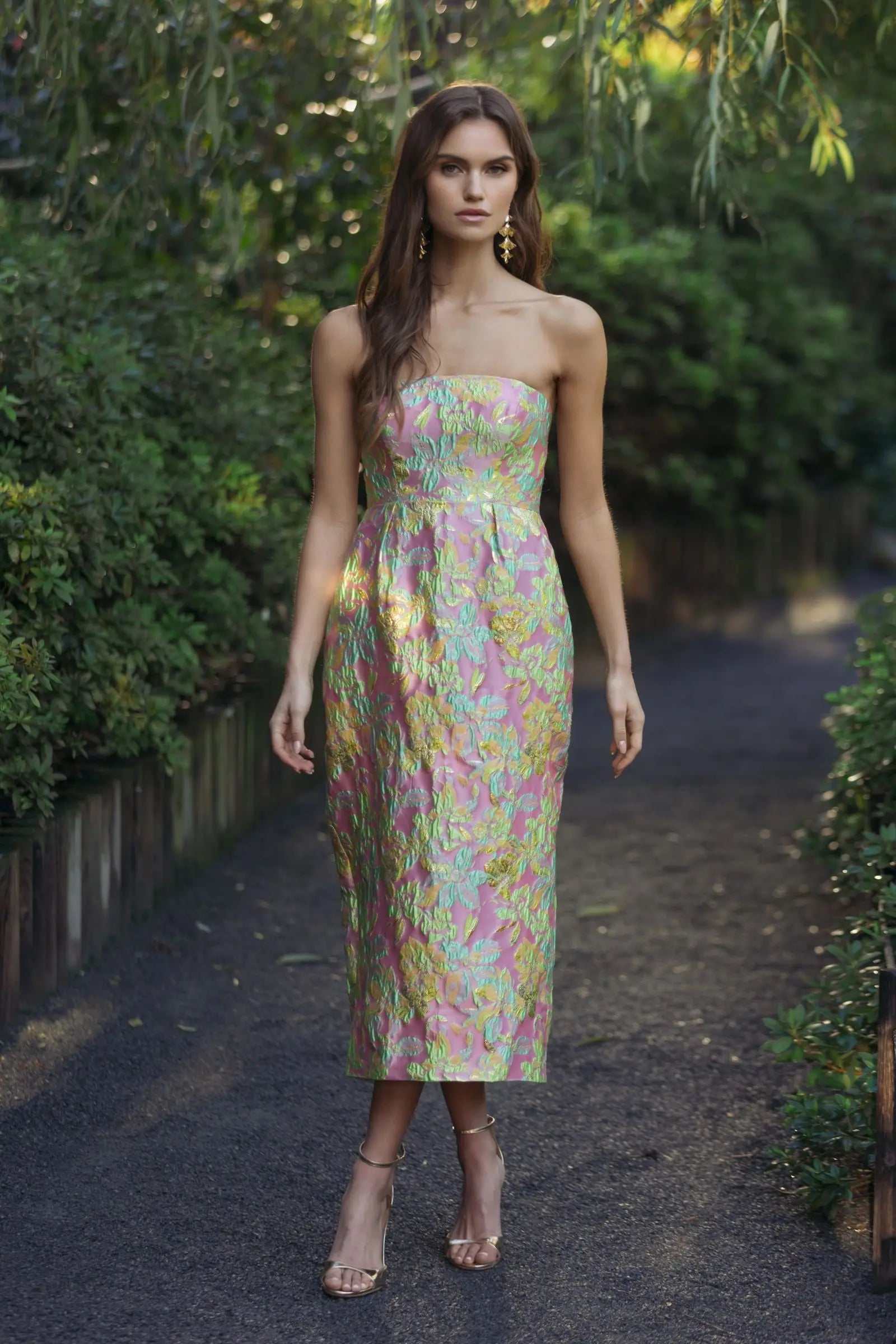 Multicolor Strapless Floral Brocade Midi Dress-Myartka