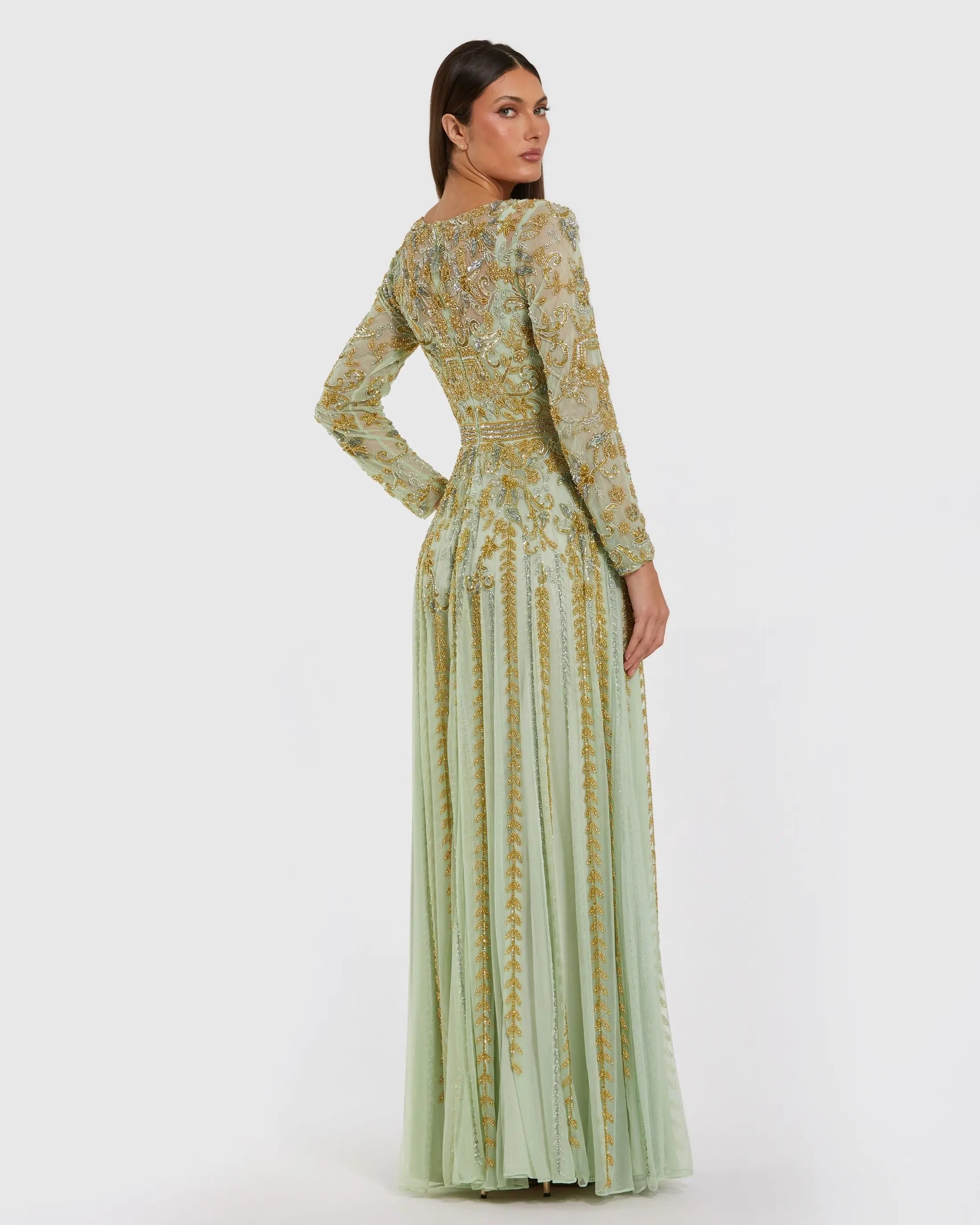 Green Beaded Long Sleeve Scoop Neck A Line Gown-Myartka