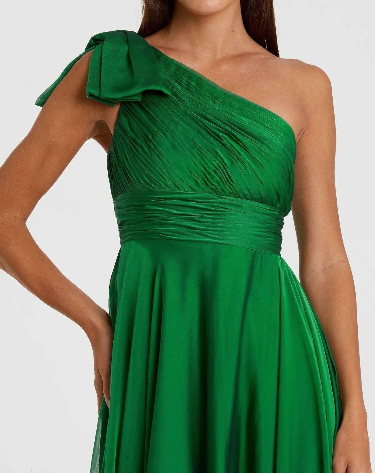 Green Sleeveless One Shoulder Pleated Gown-Myartka