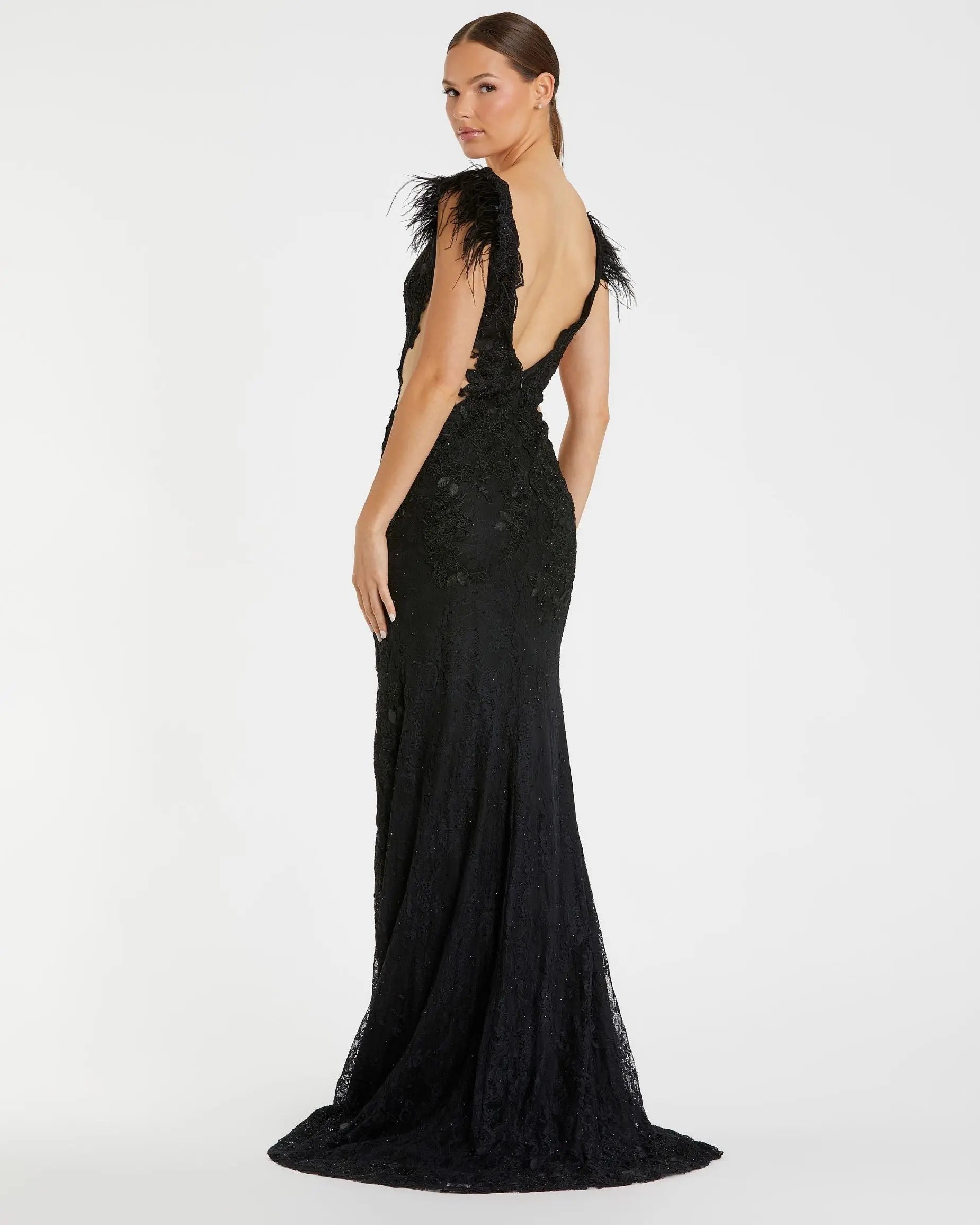 Black Feather Cap Sleeve Lace Gown-Myartka