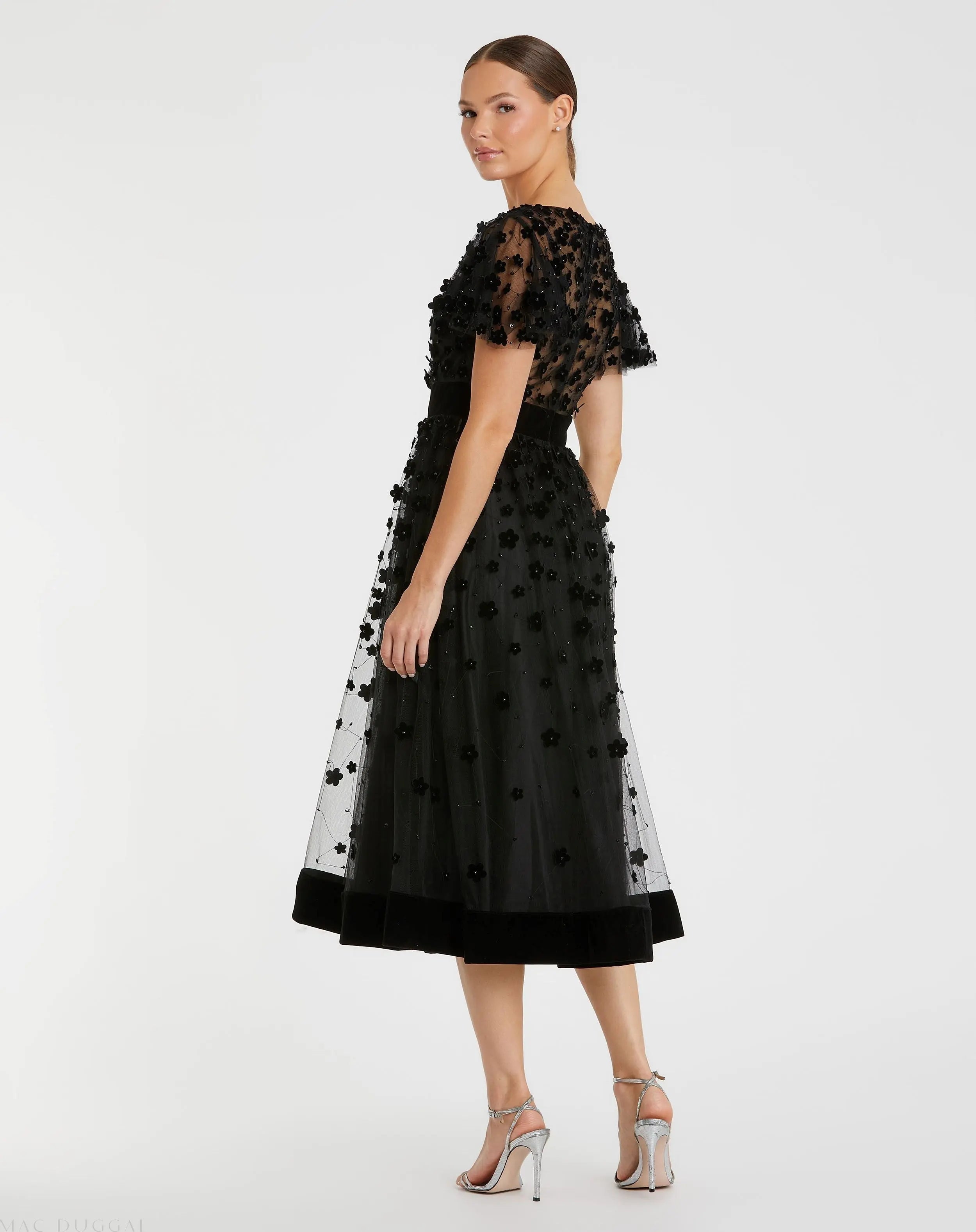Black Embellished Butterfly Sleeve Velvet Hem Midi Dress-Myartka
