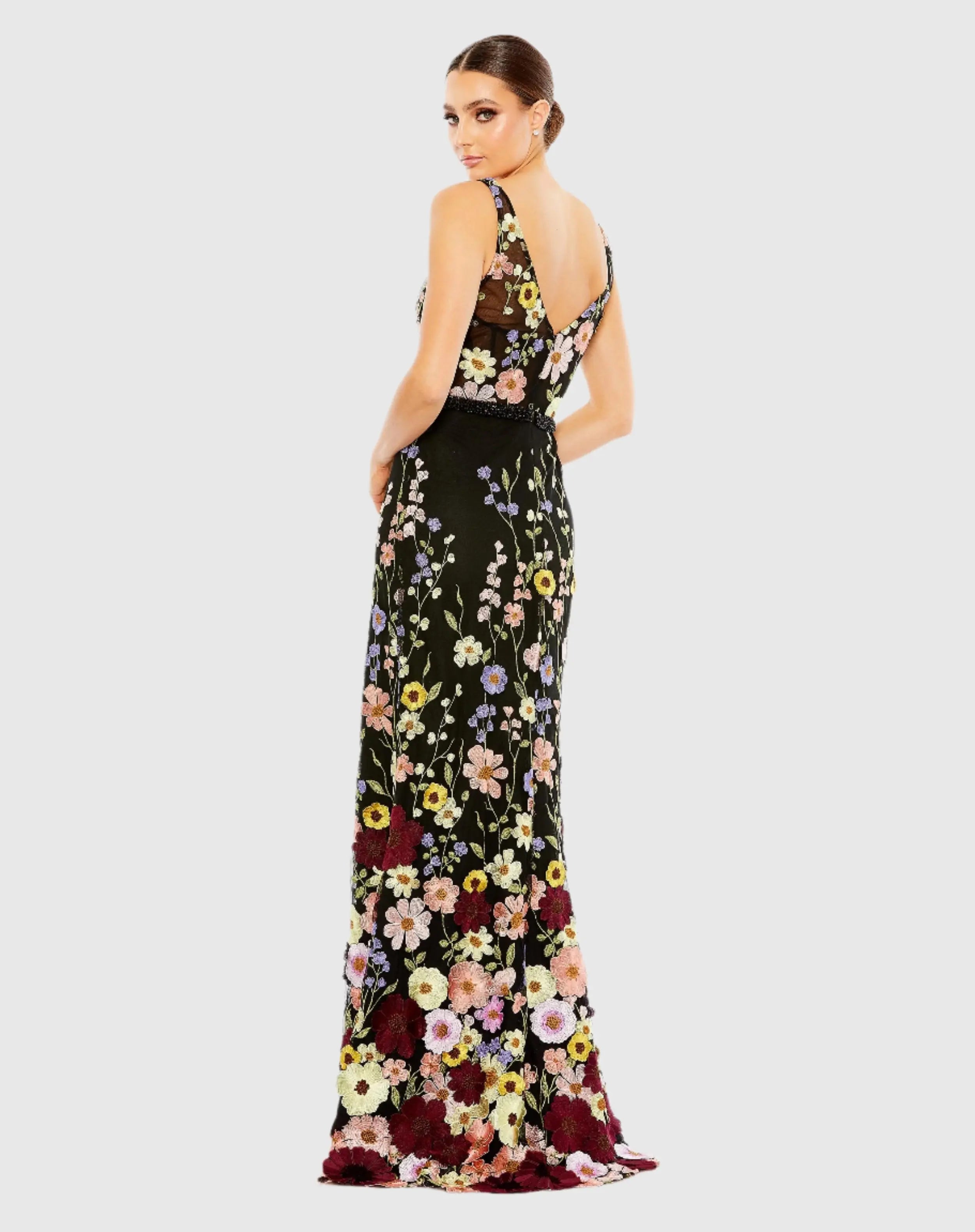 Black Embroidered Tulle Sleeveless V Neck Gown-Myartka