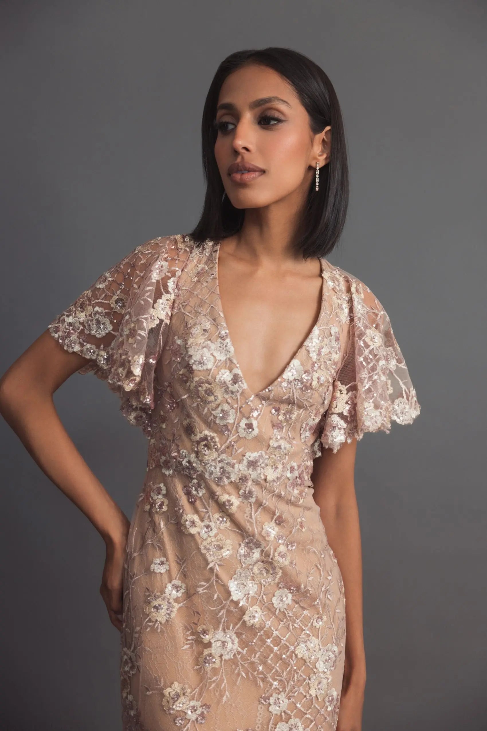 Pink Embellished Lace V Neck Butterfly Sleeve Gown-Myartka