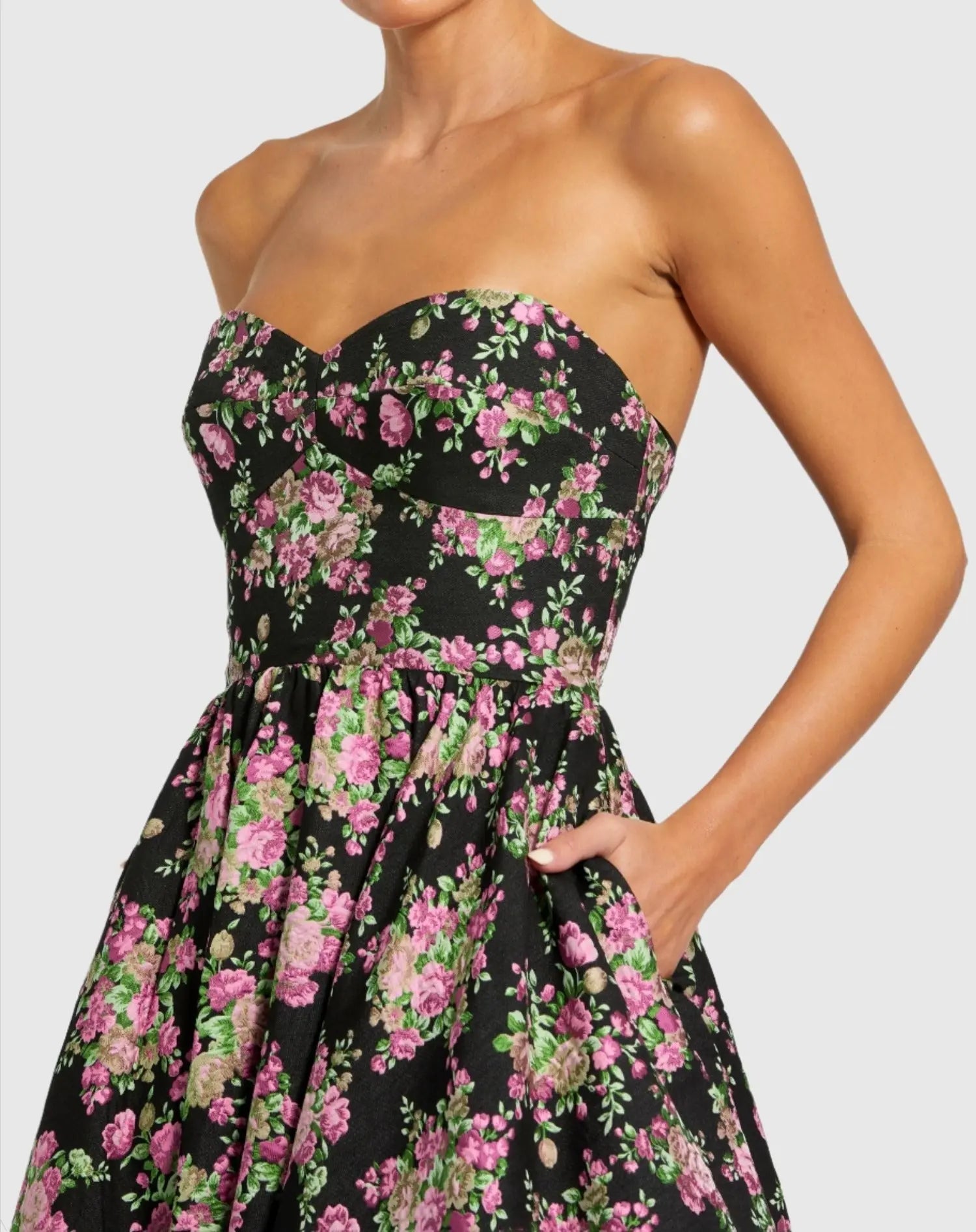 Black Strapless Sweetheart Brocade Floral Ballgown-Myartka
