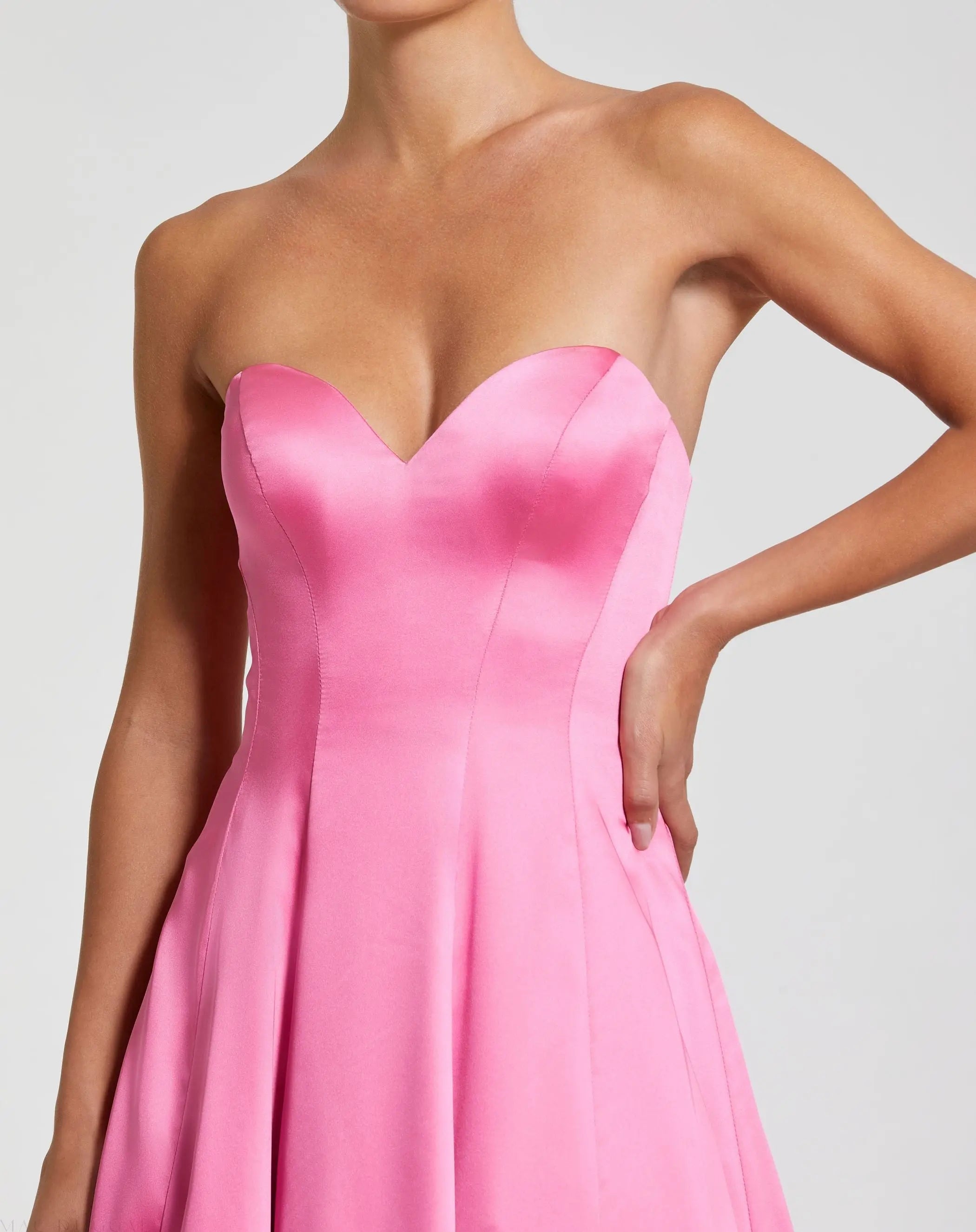 Pink Strapless Satin Ballgown With Bow Details-Myartka