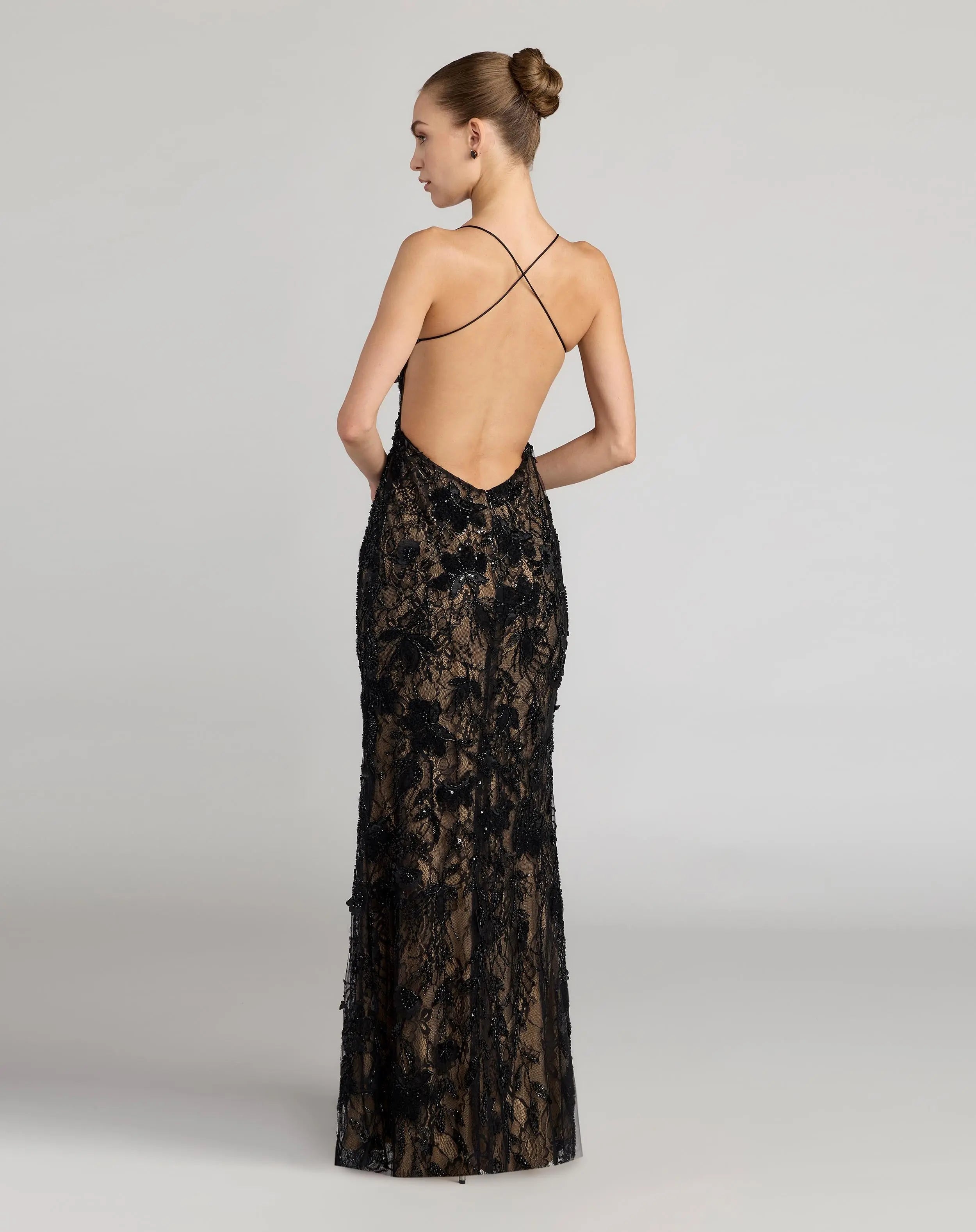Black Sleeveless Embellished Open Back Column Gown-Myartka