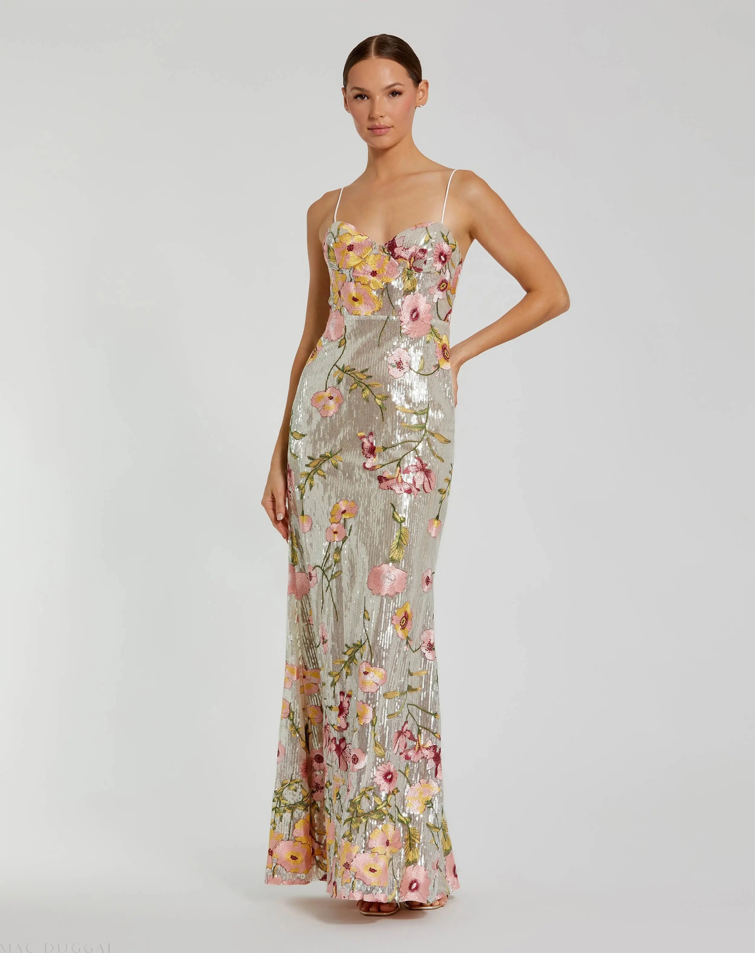 Silver Sleeveless Bustier Floral Applique Gown-Myartka