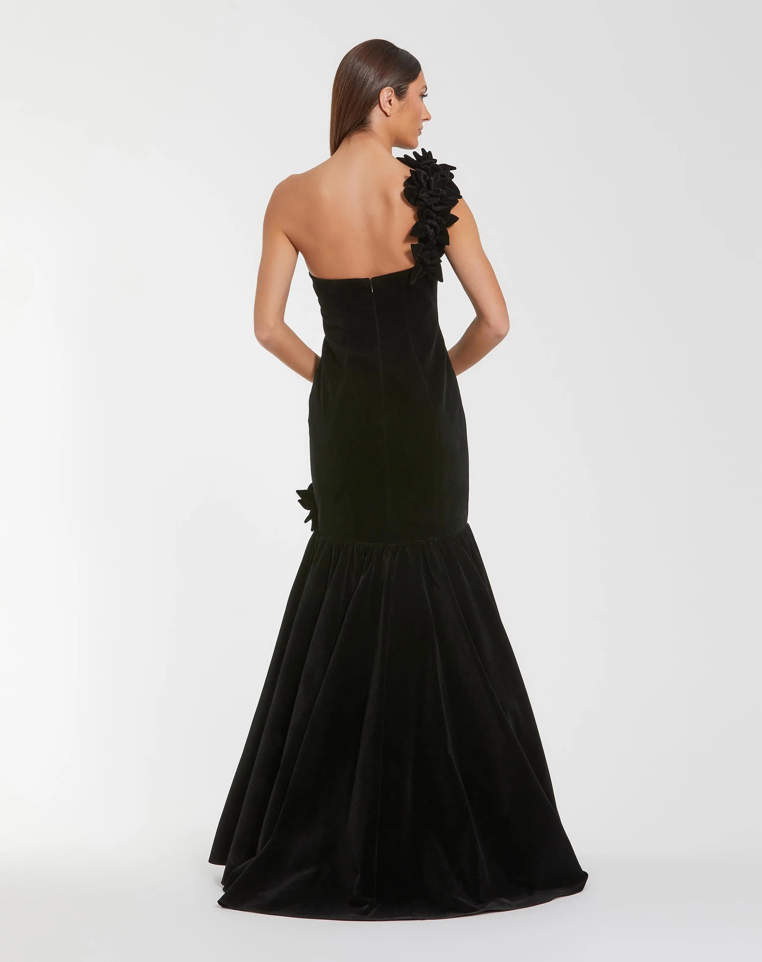 Black Velvet One Shoulder Trumpet Gown With Flowers-Myartka