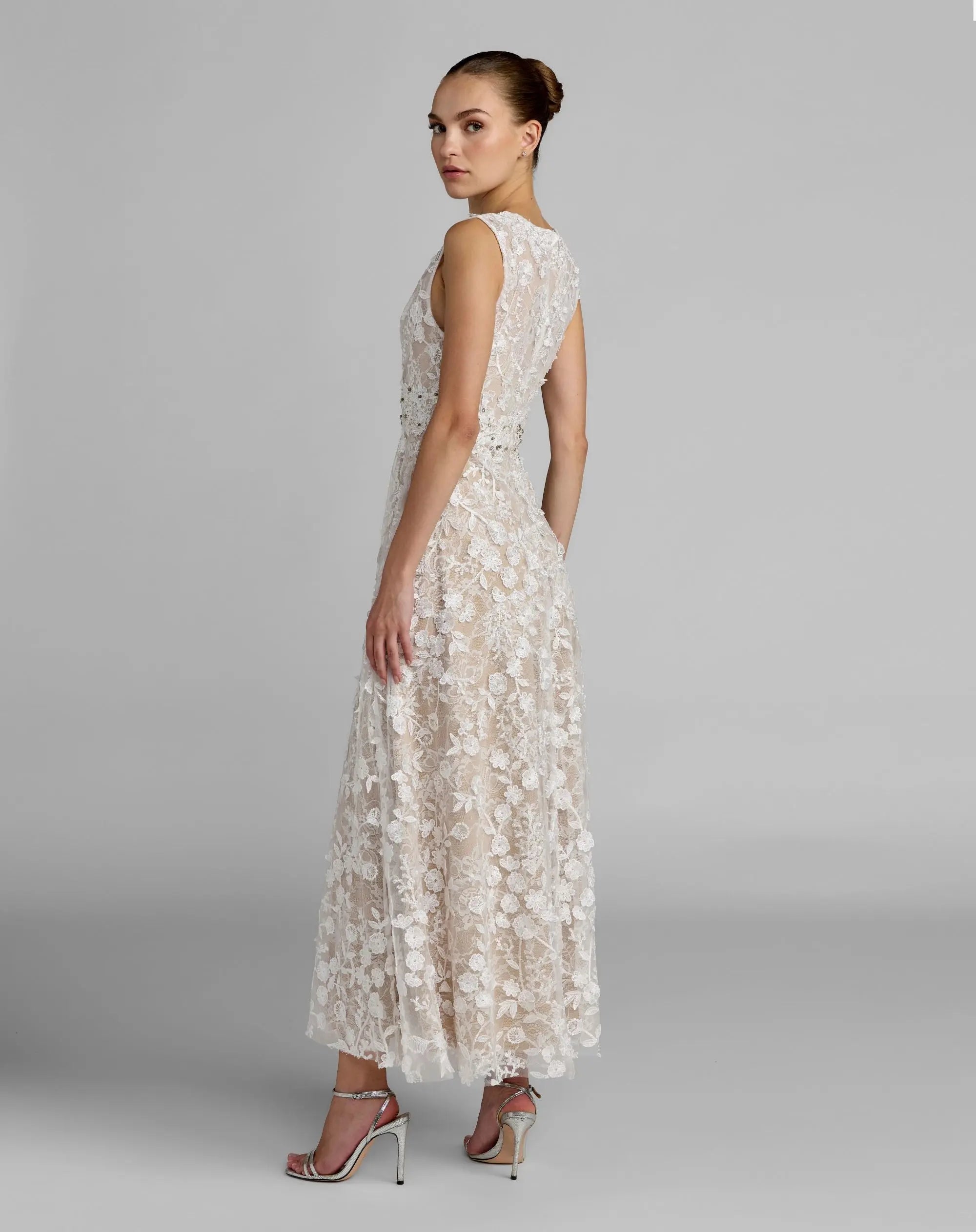 Ivory Floral Embroidered High Neck Midi Dress-Myartka