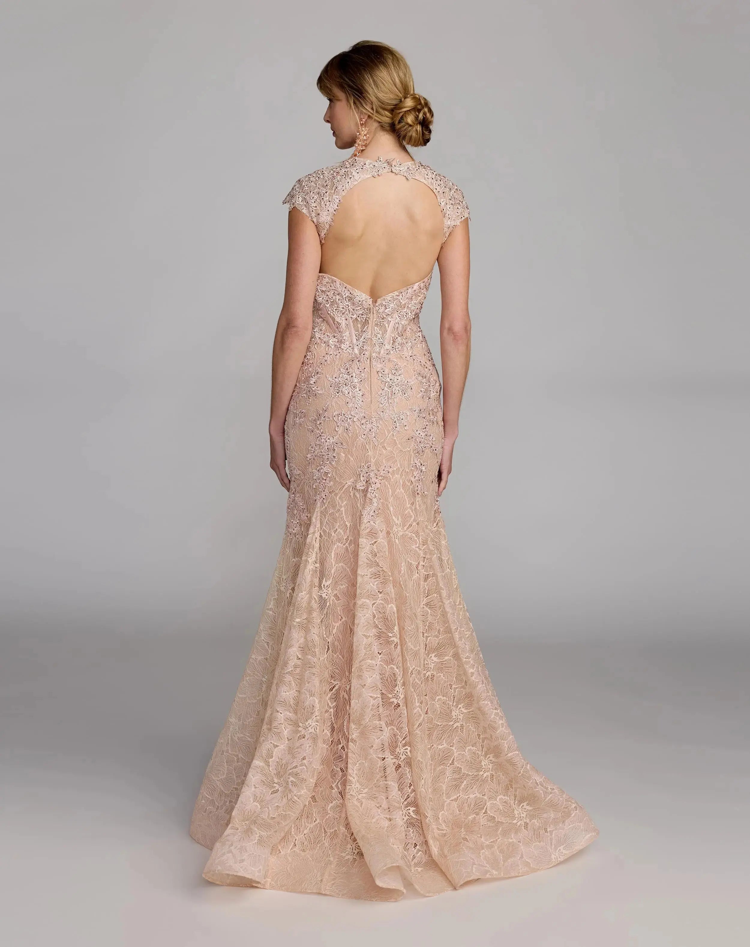 Pink Embroidered Lace Mermaid Gown With Cap Sleeves-Myartka