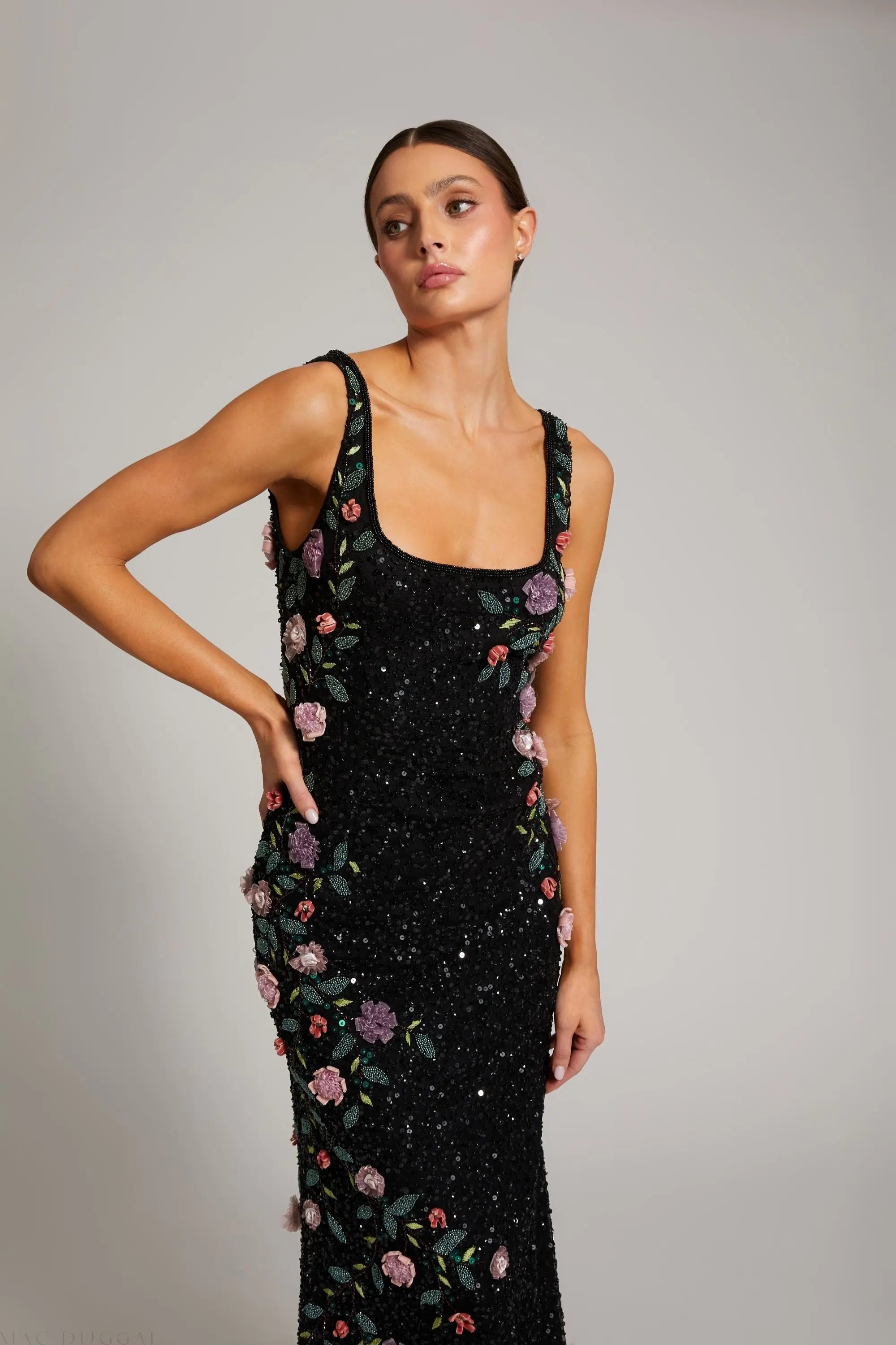Black Floral Beaded Mesh Scoop Neck Sleeveless Gown-Myartka