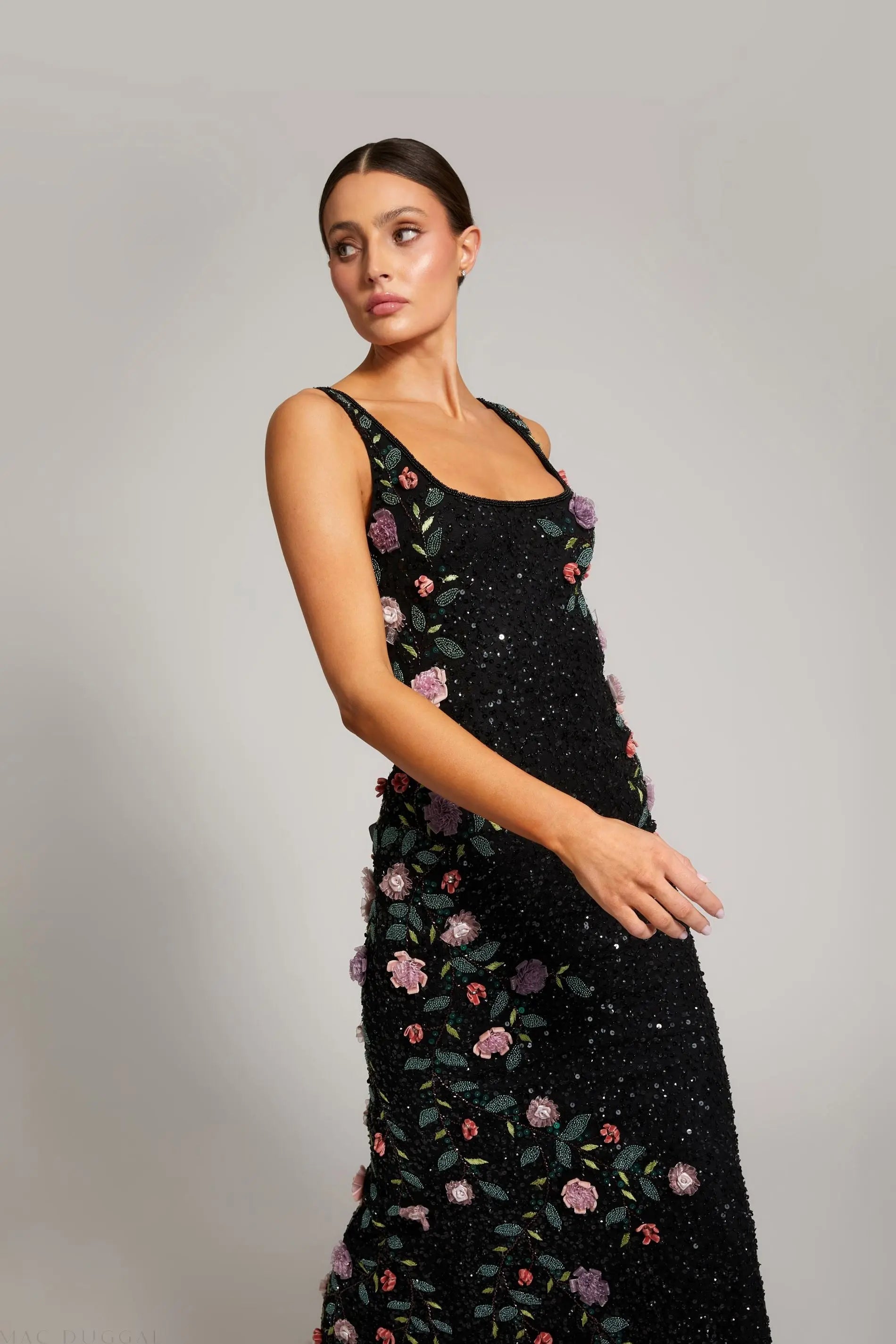 Black Floral Beaded Mesh Scoop Neck Sleeveless Gown-Myartka