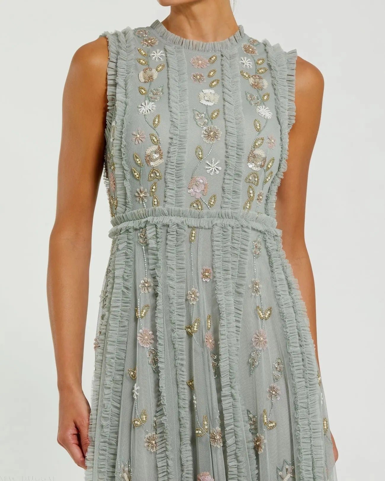 Green Floral Mesh Sleeveless A Line Micro Ruffle Gown-Myartka