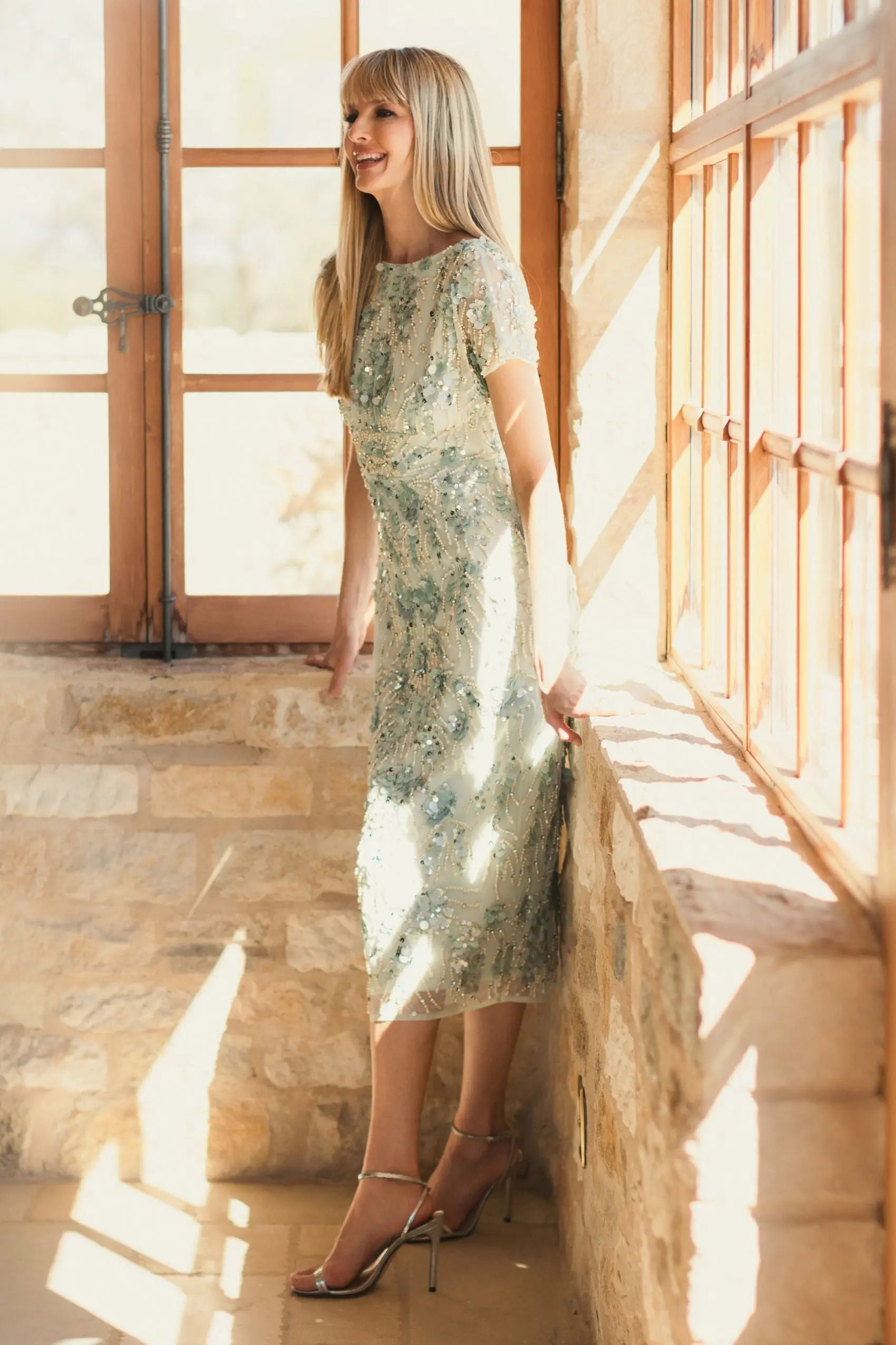 Green Embellished Cap Sleeve Midi Dress-Myartka