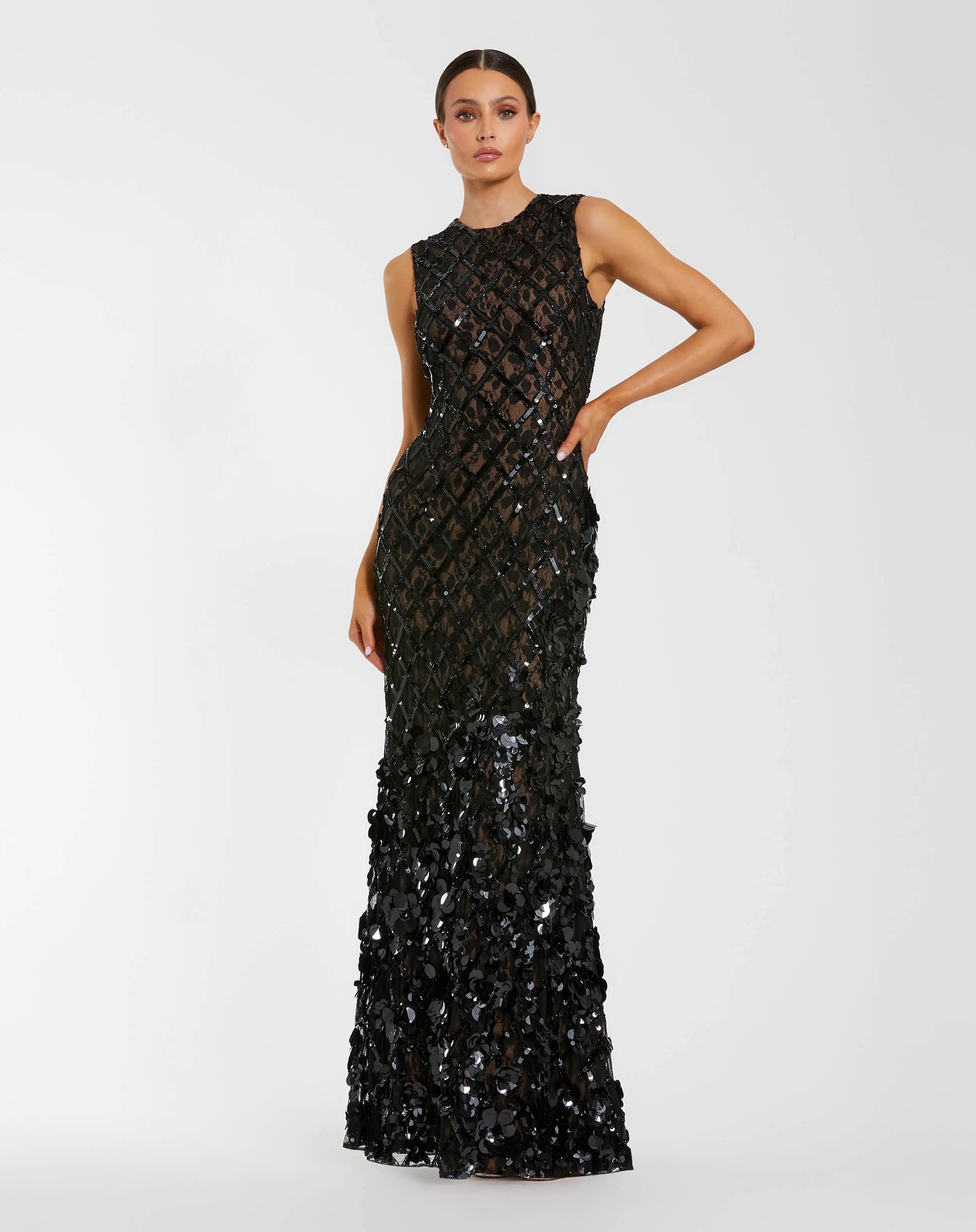 Black Embellished Sleeveless Mermaid Gown-Myartka