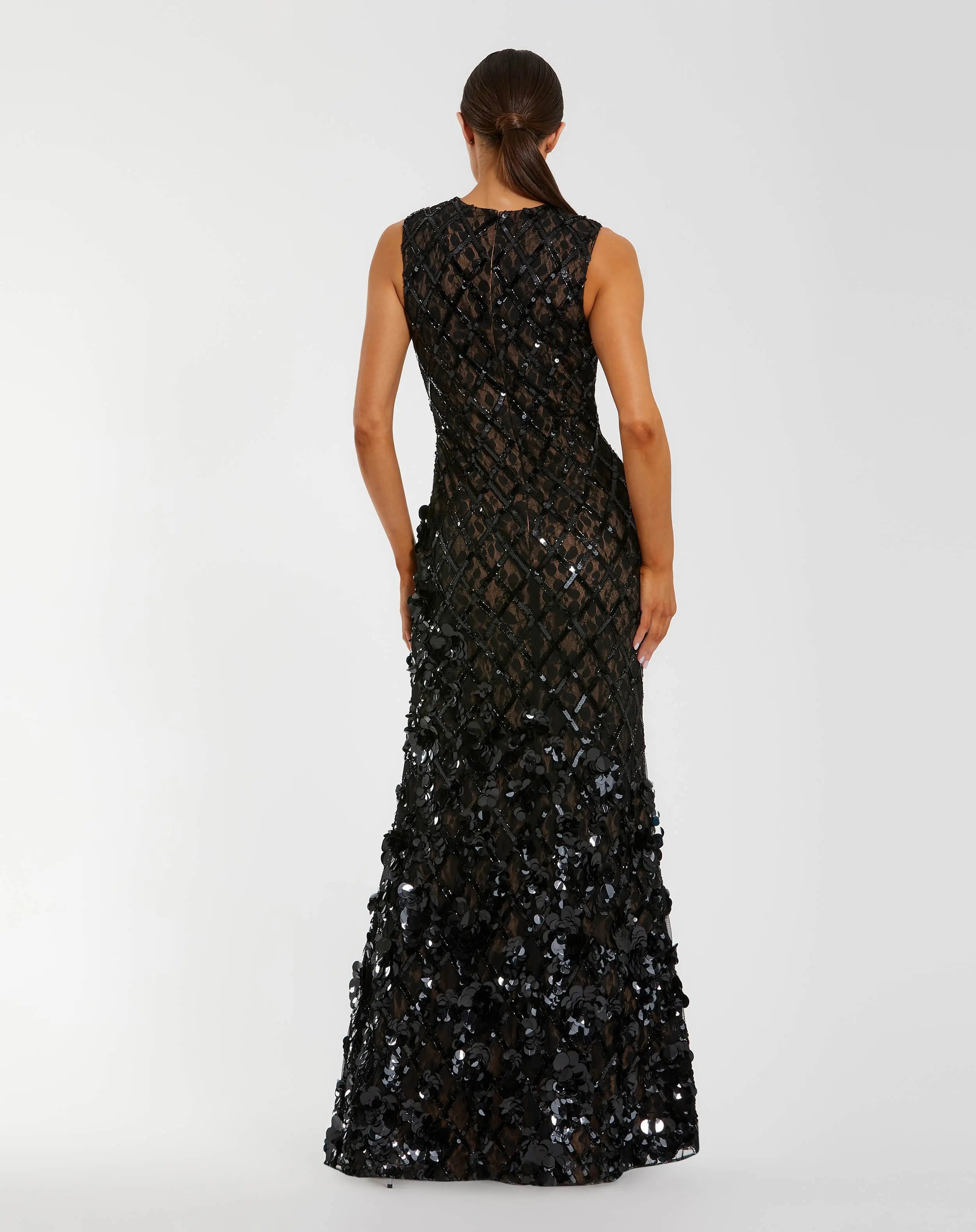Black Embellished Sleeveless Mermaid Gown-Myartka