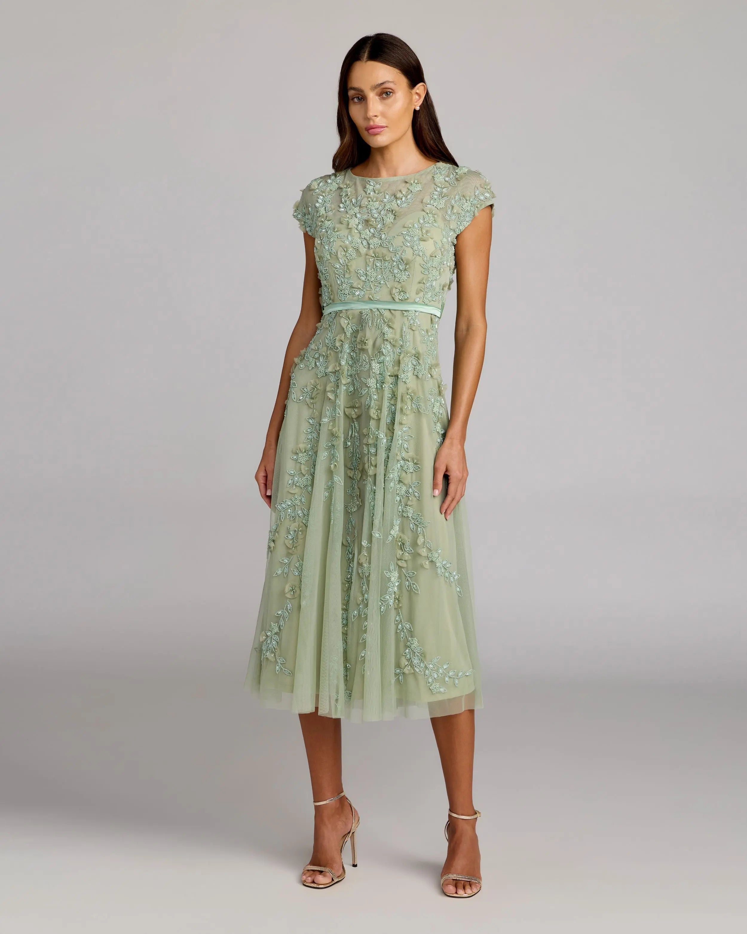 Green Floral Embellished Cap Sleeve Midi Dress-Myartka