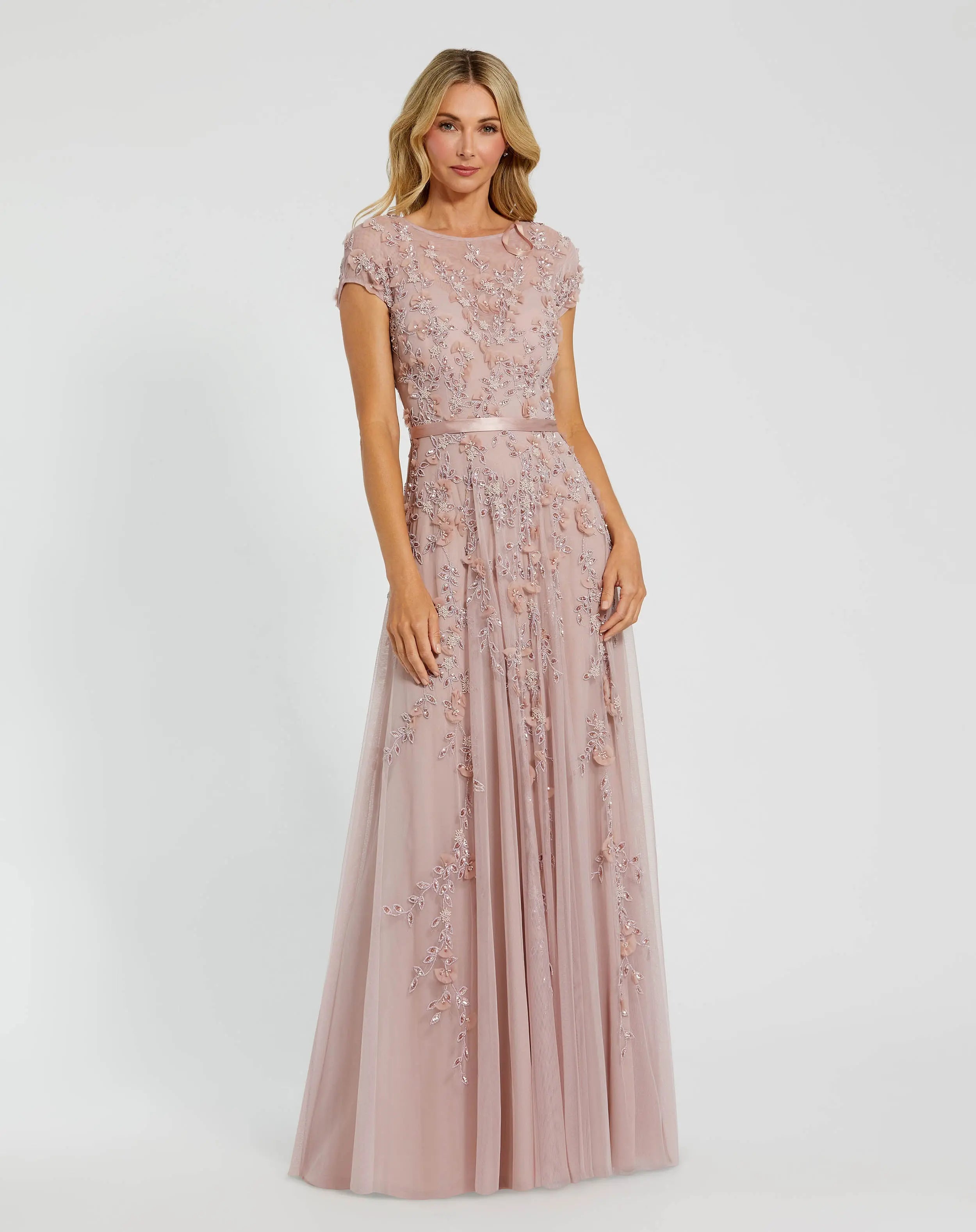 Petite Pink Floral Embellished Cap Sleeve Gown-Myartka