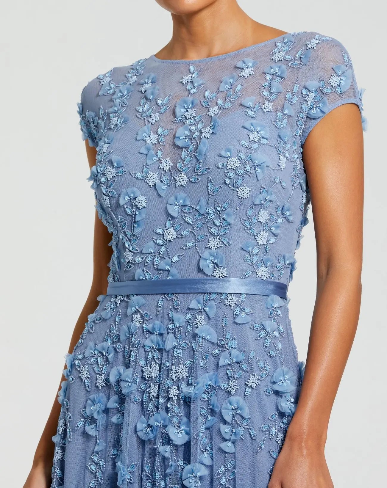 Petite Blue Floral Embellished Cap Sleeve Gown-Myartka