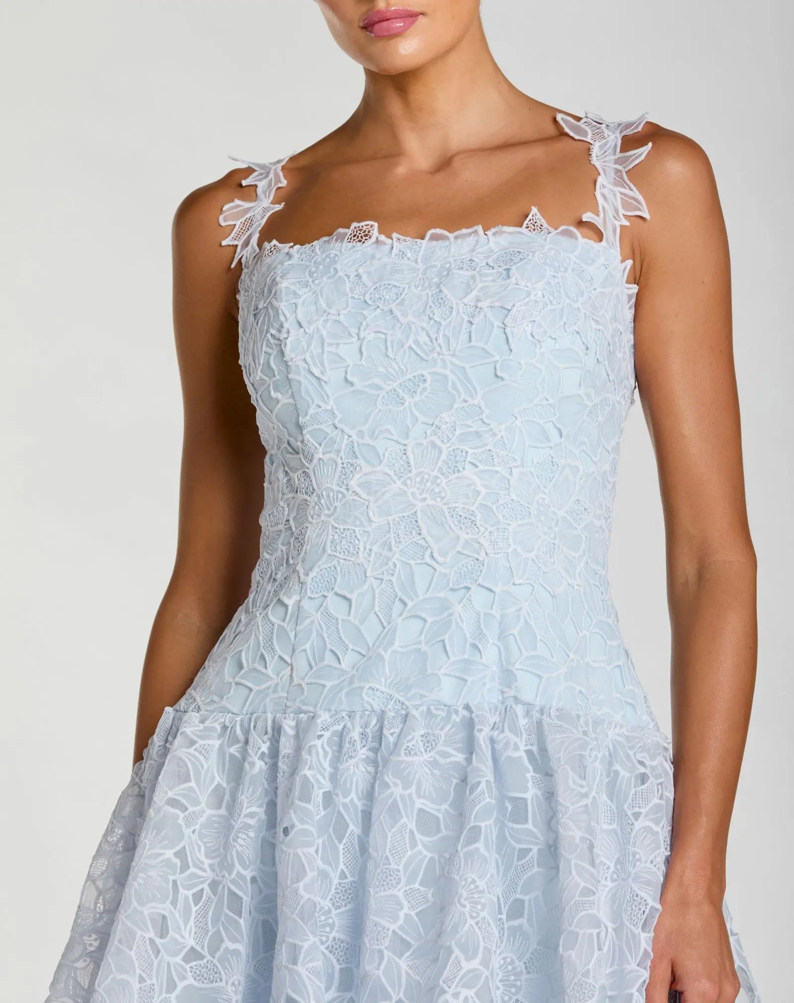 Petite Blue Sleeveless Embroidered Lace Tiered Midi Dress-Myartka