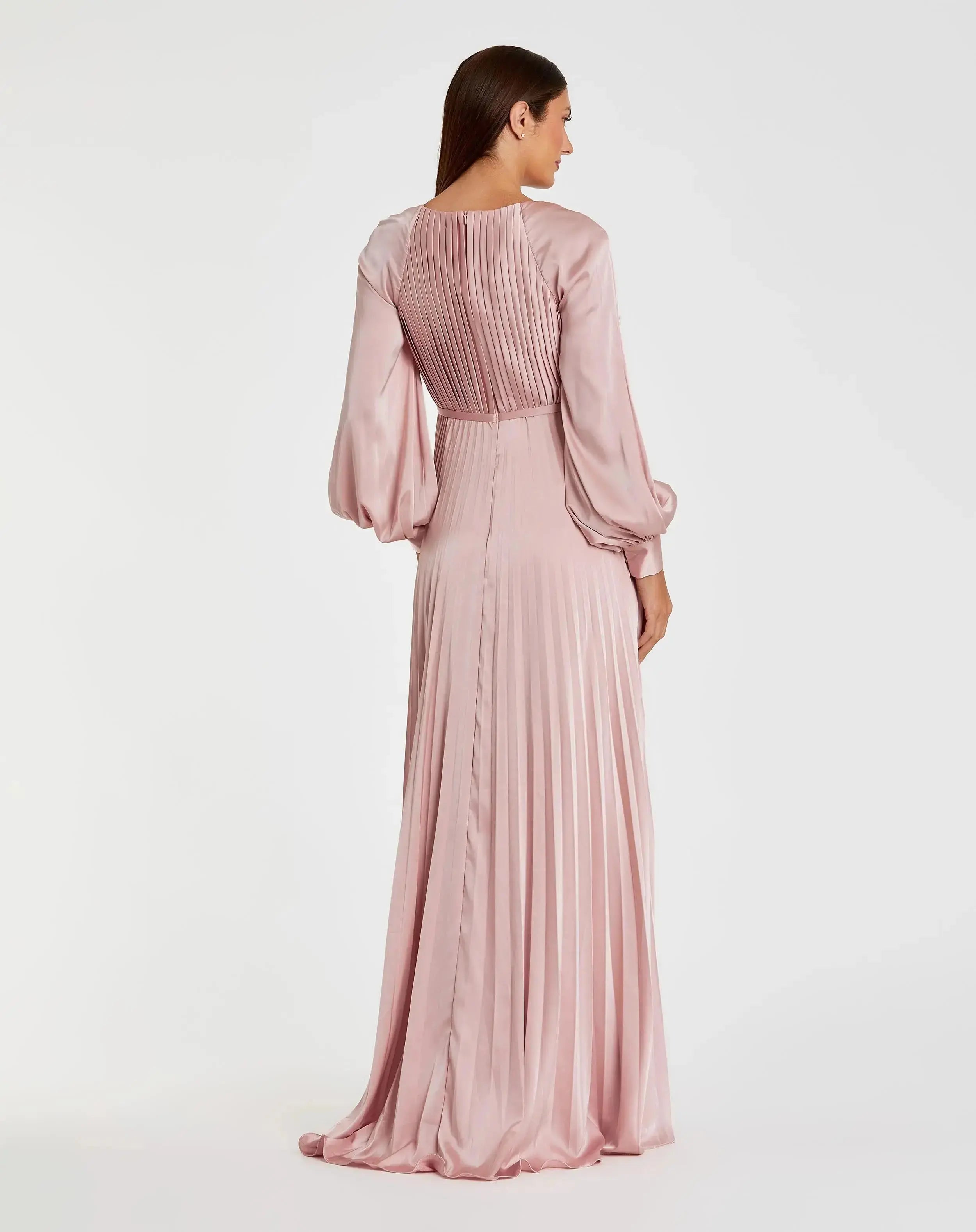 Petite Pink Pleated High Neck Raglan Long Sleeve Side Slit Gown-Myartka