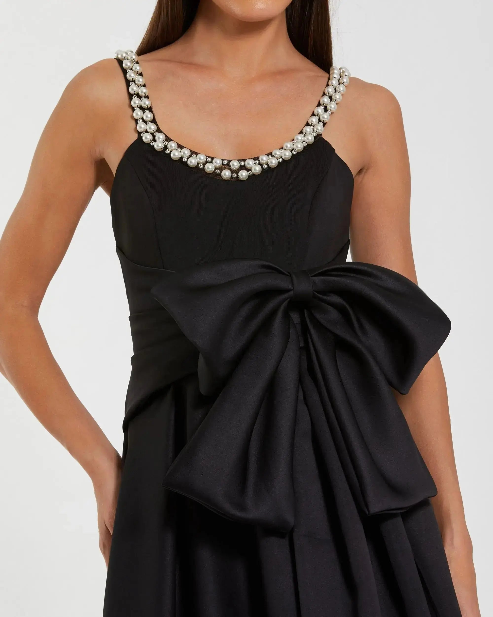 Petite Black Satin Gown With Pearl Neckline and Bow Detail-Myartka