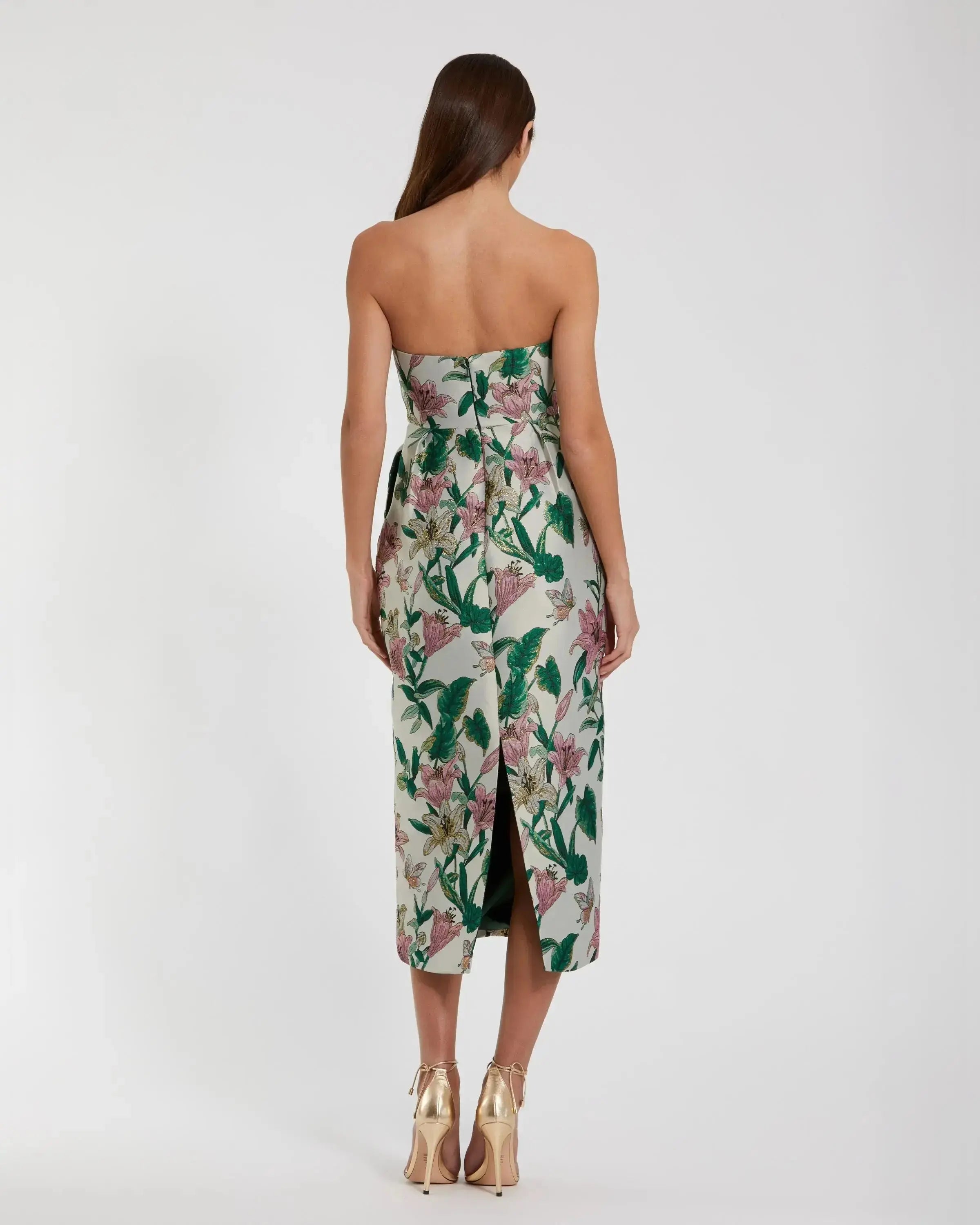 Petite Multicolor Floral Brocade Strapless Fitted Midi Dress-Myartka