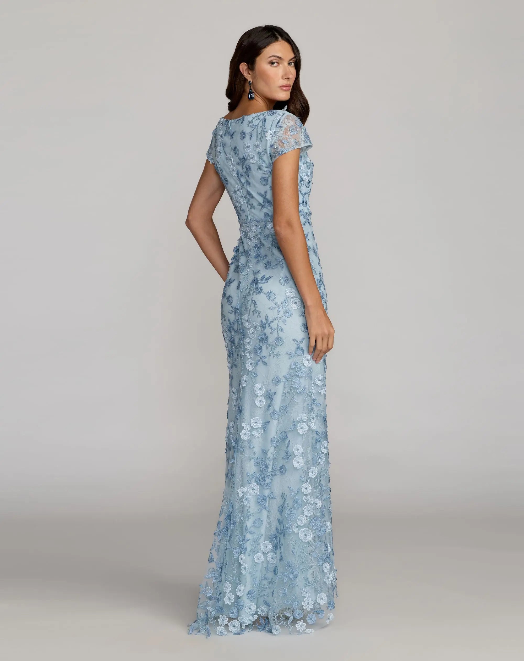 Blue Floral Applique Boat Neck Cap Sleeve Gown-Myartka
