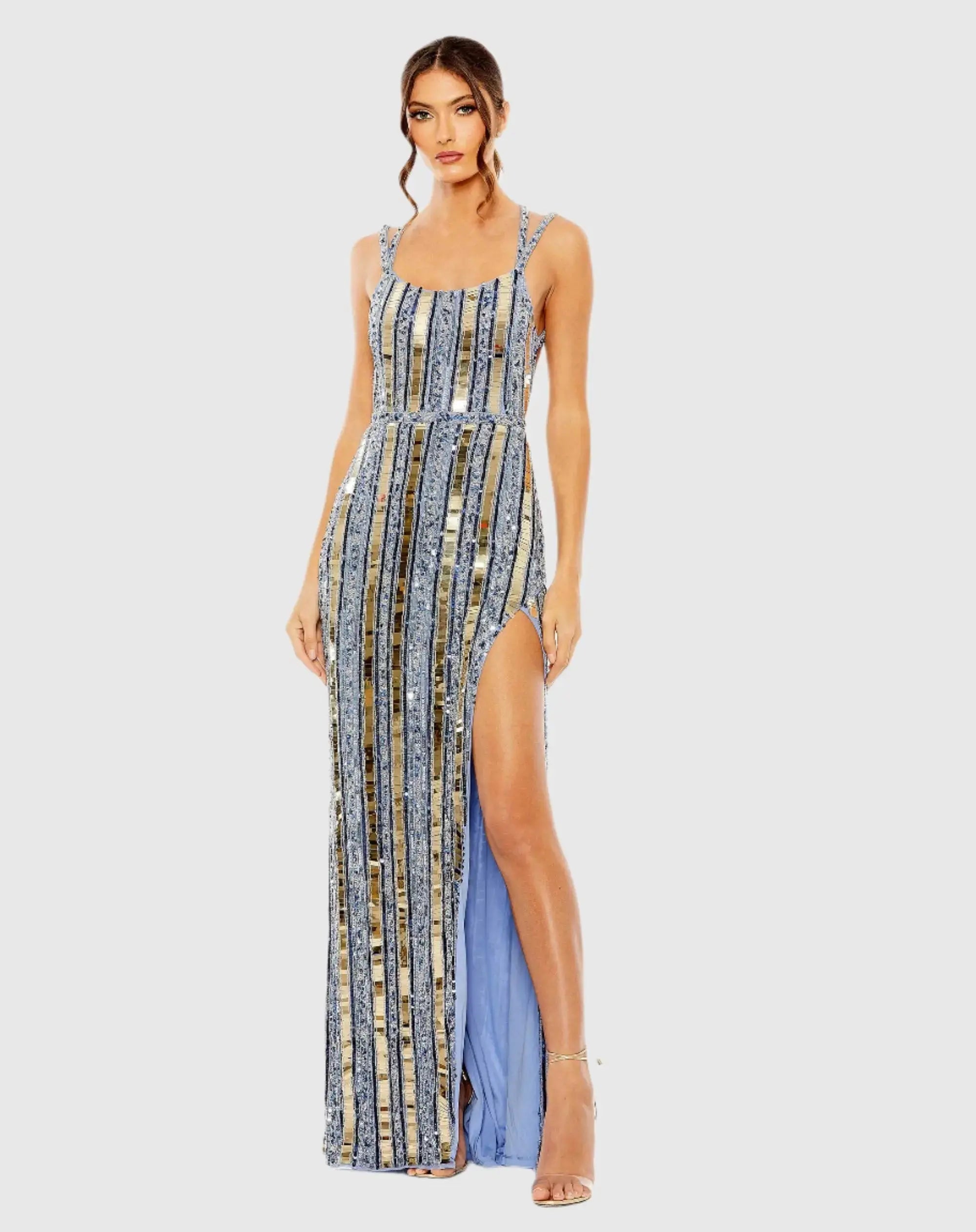 Halter Neck Embellished Detailed Back Gown-Myartka