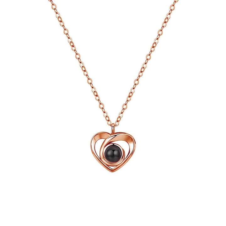 Personalized heart-shaped photo projection necklace-BUNNYKACHU