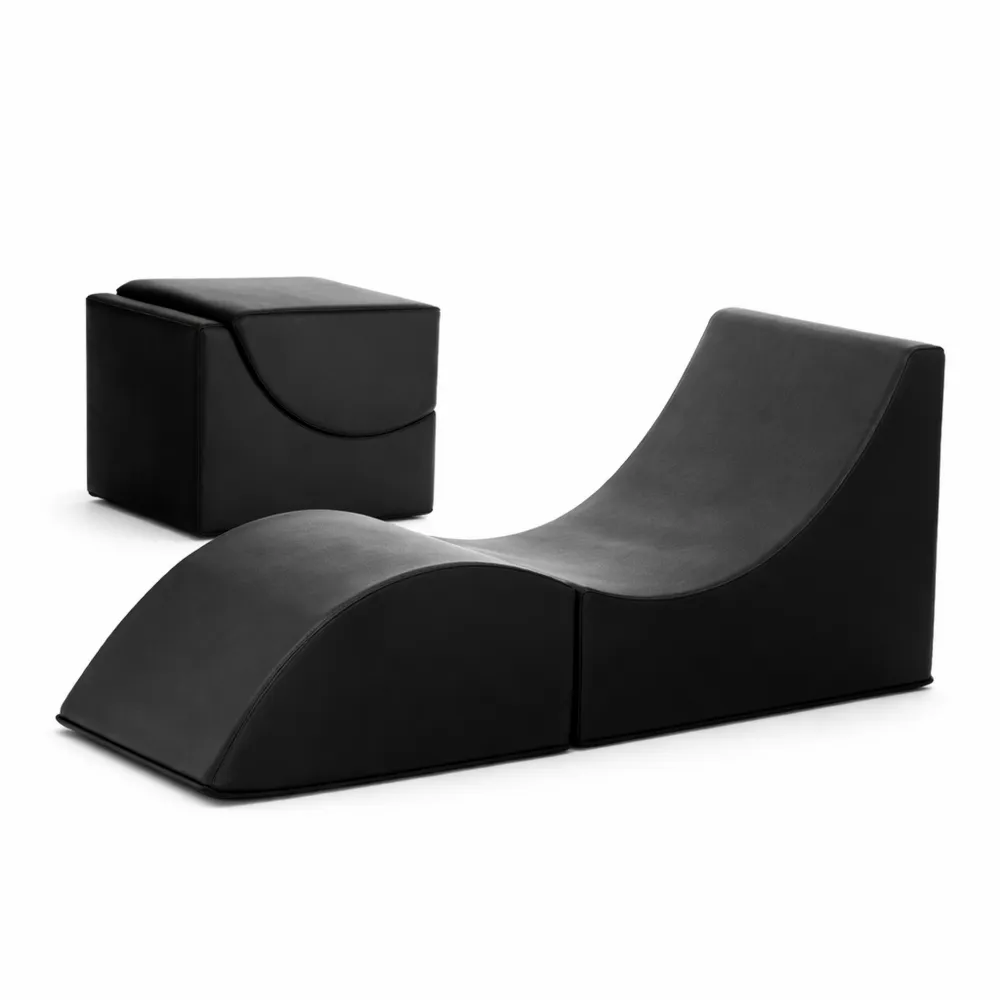 Pouf trasformabile in chaise longue in ecopelle nera-Braydenest