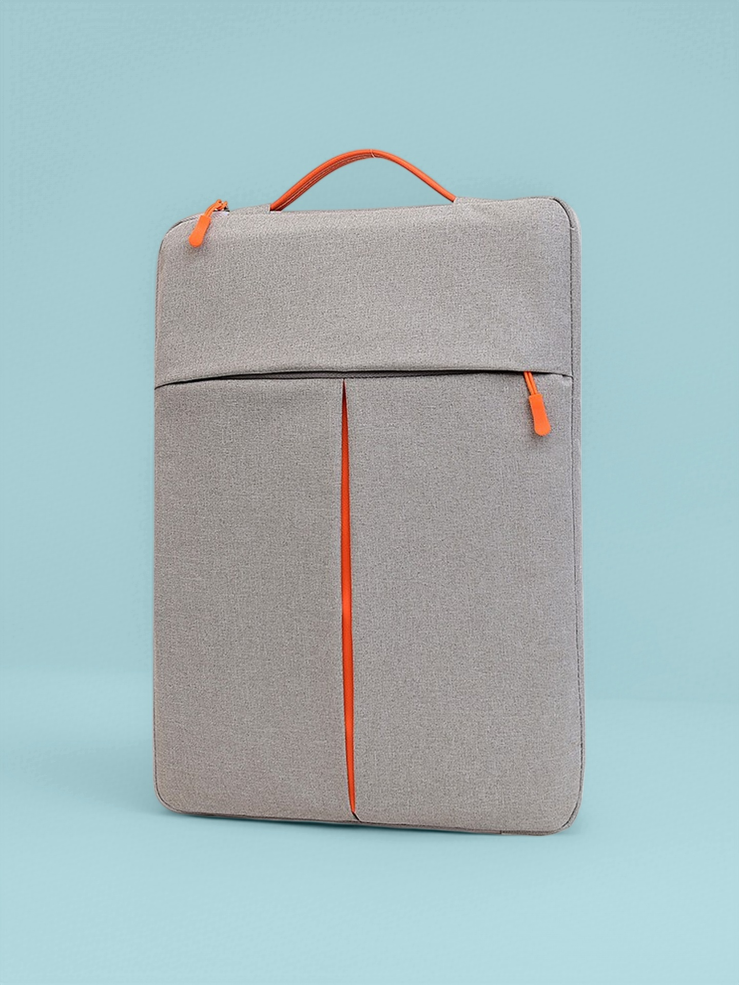 Simple laptop bag