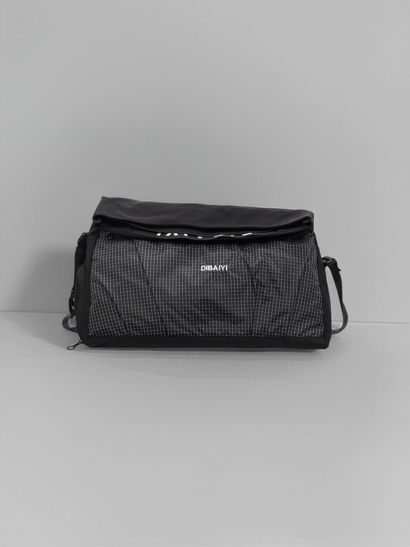 Multi-Color Travel Duffel Bag Large Capacity Waterproof Sports Gym Bag