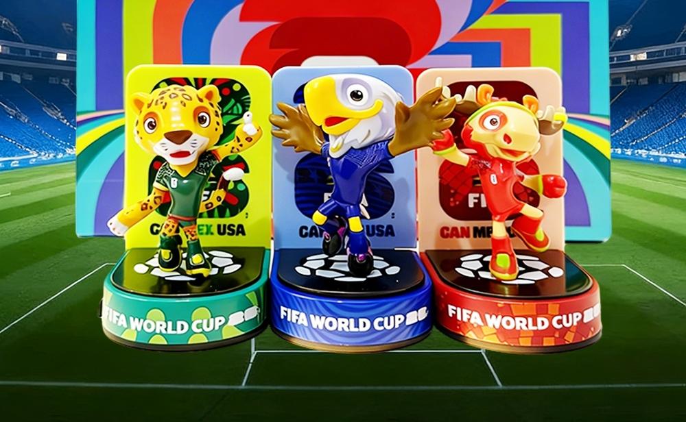 【Official FIFA Licensed】 2026 FIFA World Cup Mascot Collection Set (Canada Maple, Mexico Zayu, USA Clutch, 3 Pcs/Set, 6cm/2.36inch) Collectible Soccer Figurine Model Fan Memorabilia Gift